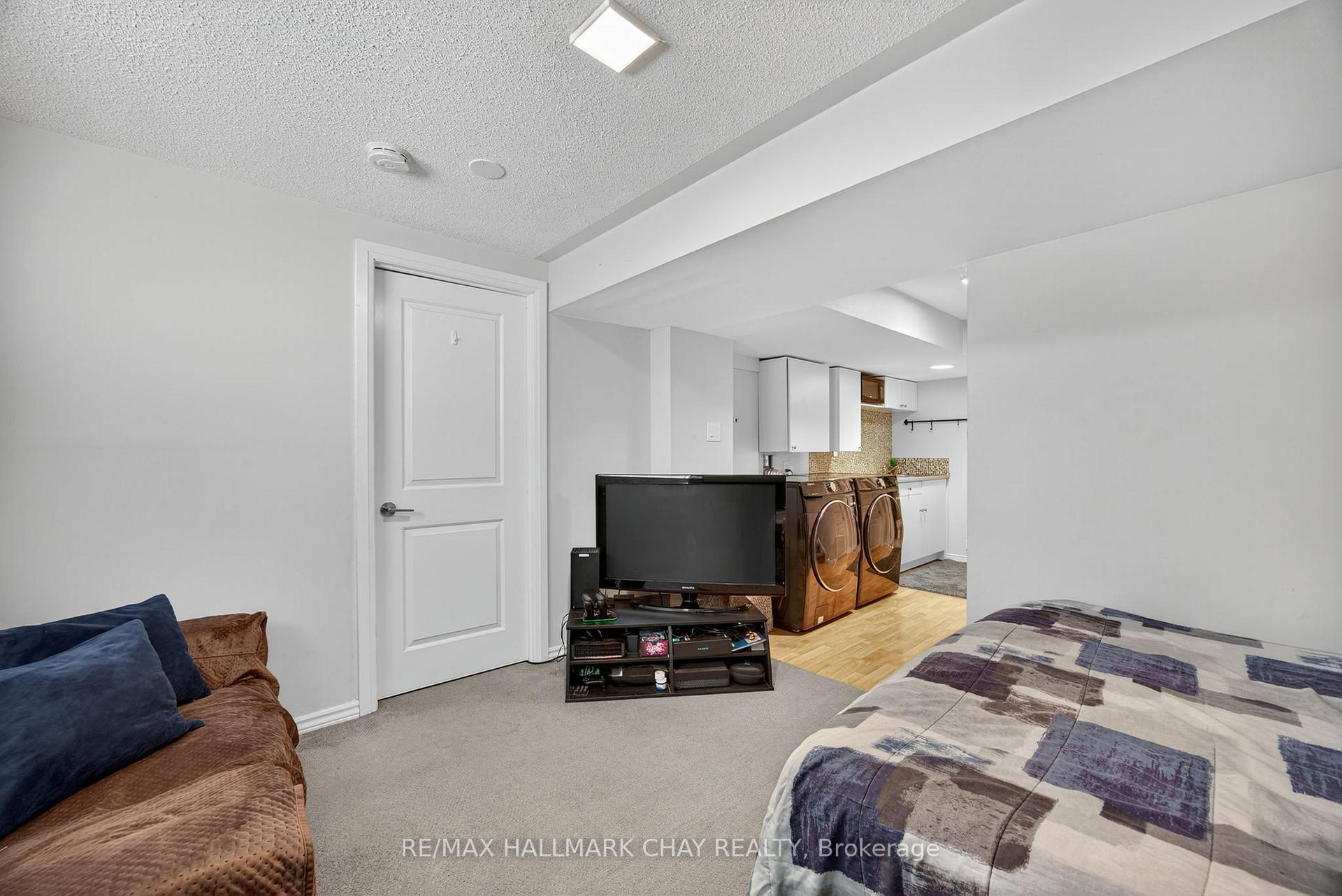 Photo 40 of 133 Trevino Circle, Barrie, East Bayfield — HOMEH