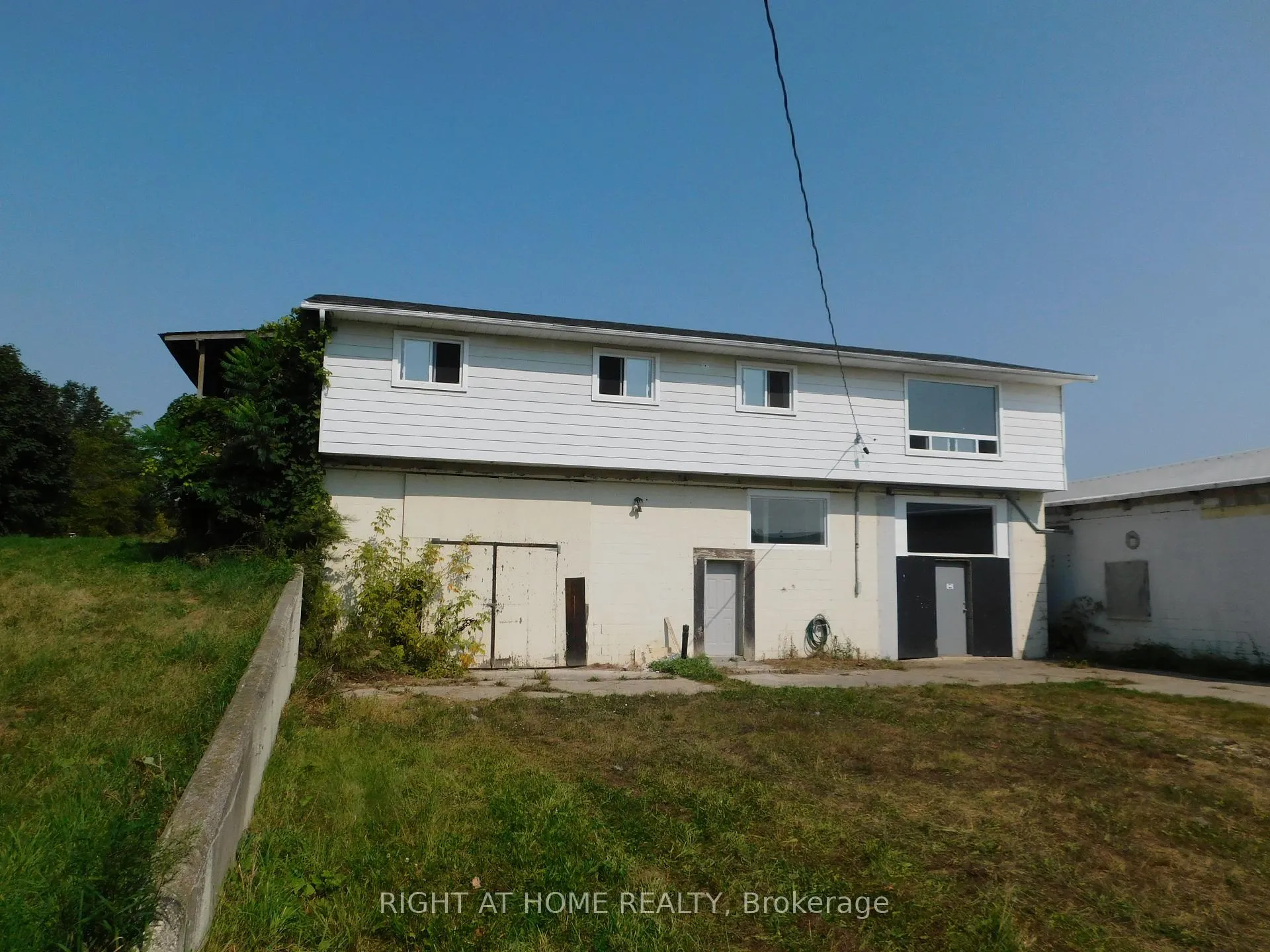 Photo 10 of 269 Rock Chapel Road, Hamilton, Rural Flamborough — HOMEH