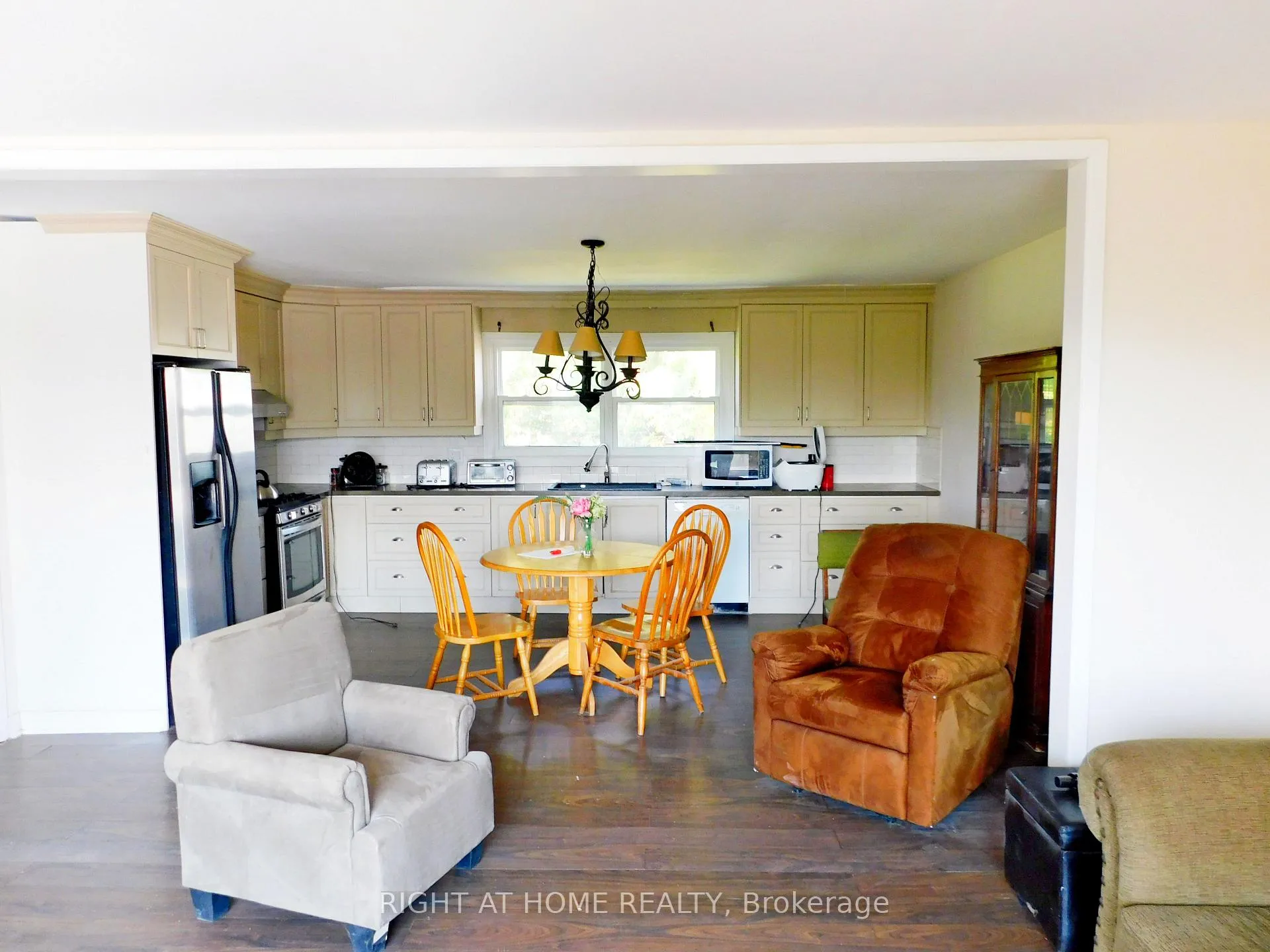 Photo 14 of 269 Rock Chapel Road, Hamilton, Rural Flamborough — HOMEH