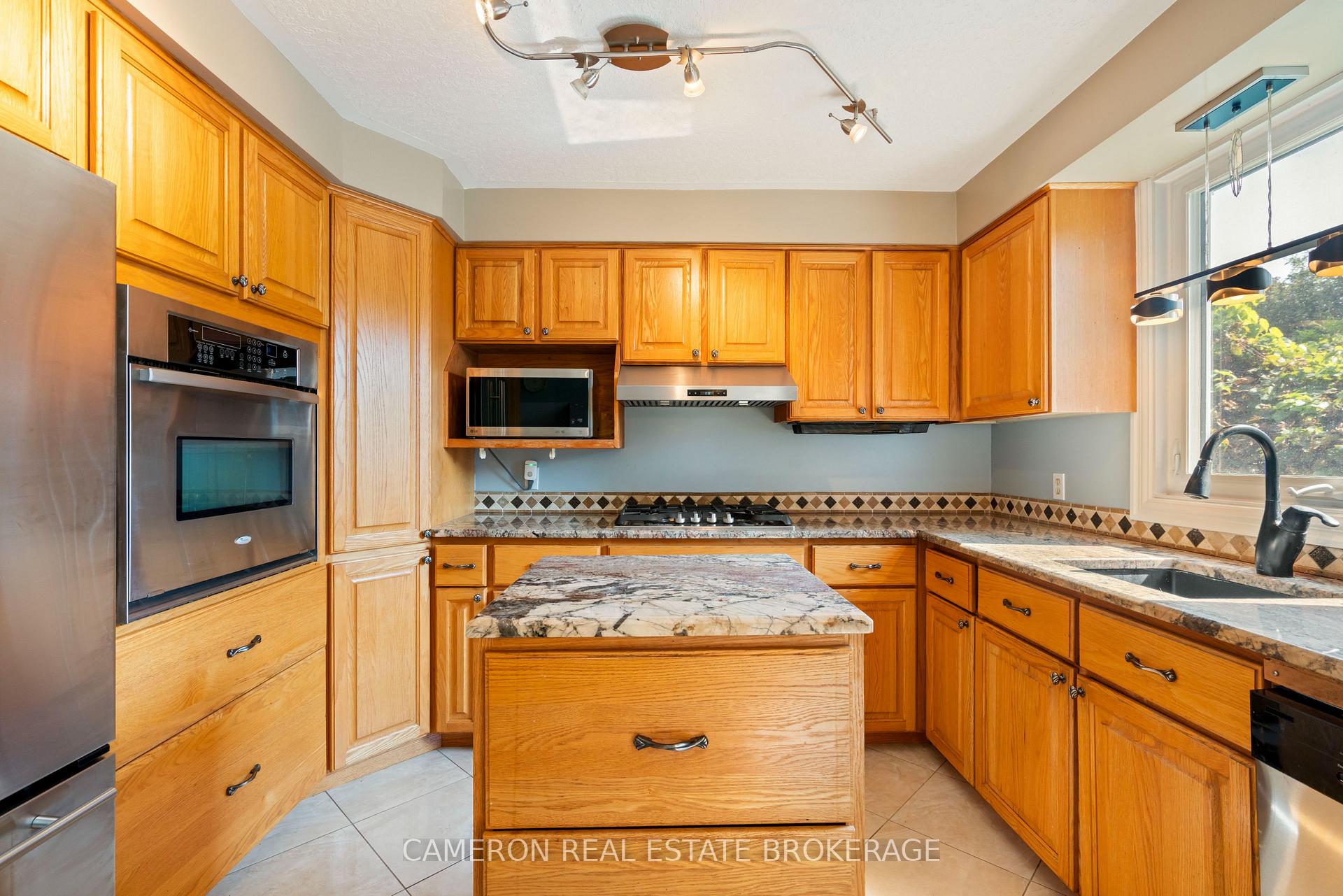 Photo 22 of 411 Meadowvale Crescent, Cornwall — HOMEH