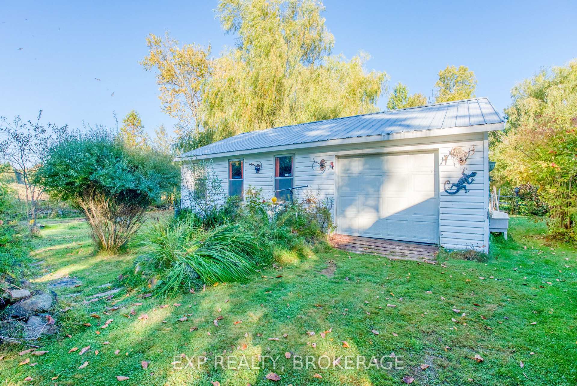 Photo 5 of 1103 Harold Road, Central Frontenac, Frontenac Centre — HOMEH