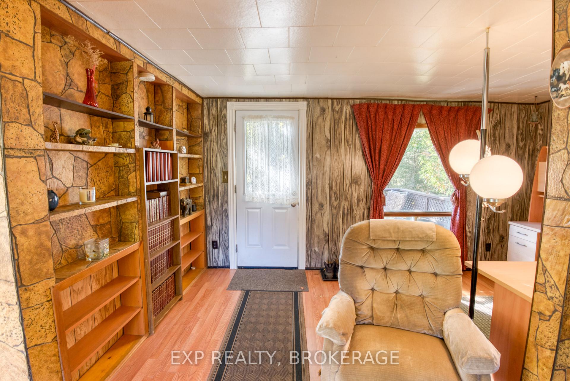 Photo 6 of 1103 Harold Road, Central Frontenac, Frontenac Centre — HOMEH