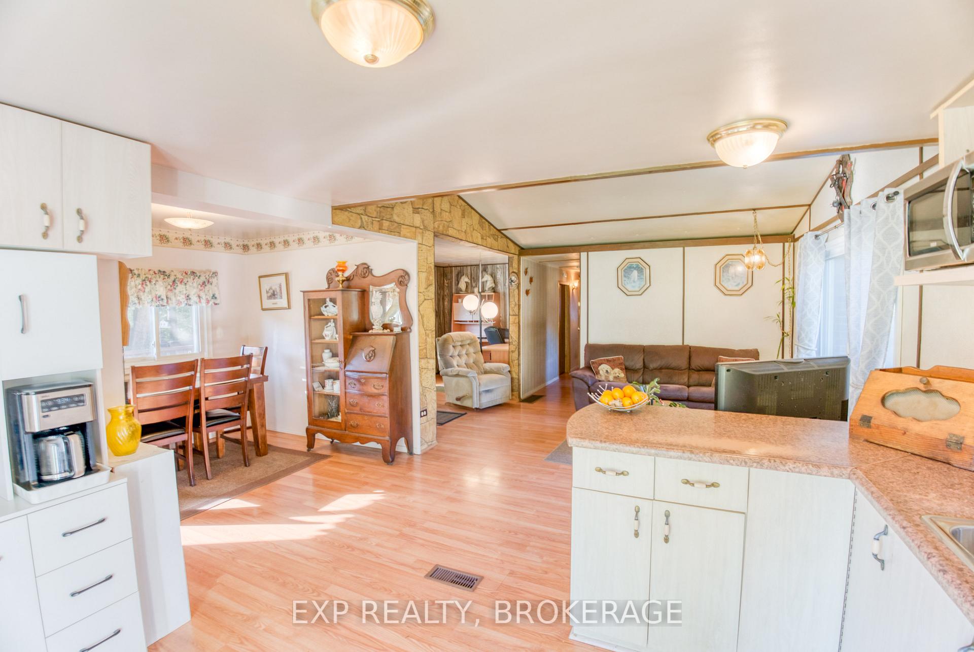 Photo 12 of 1103 Harold Road, Central Frontenac, Frontenac Centre — HOMEH