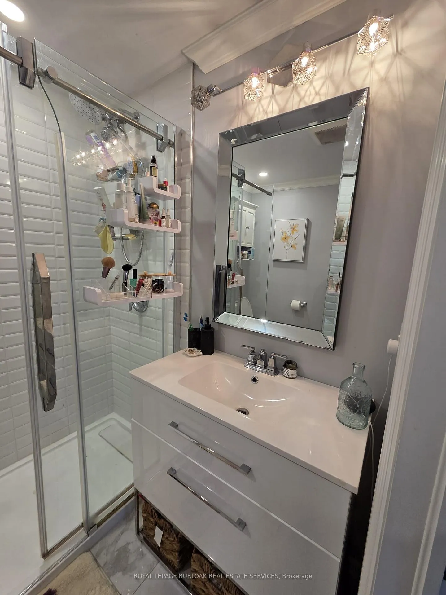 Photo 13 of Unit 1, 81 Gage Avenue S, Hamilton, Crown Point — HOMEH