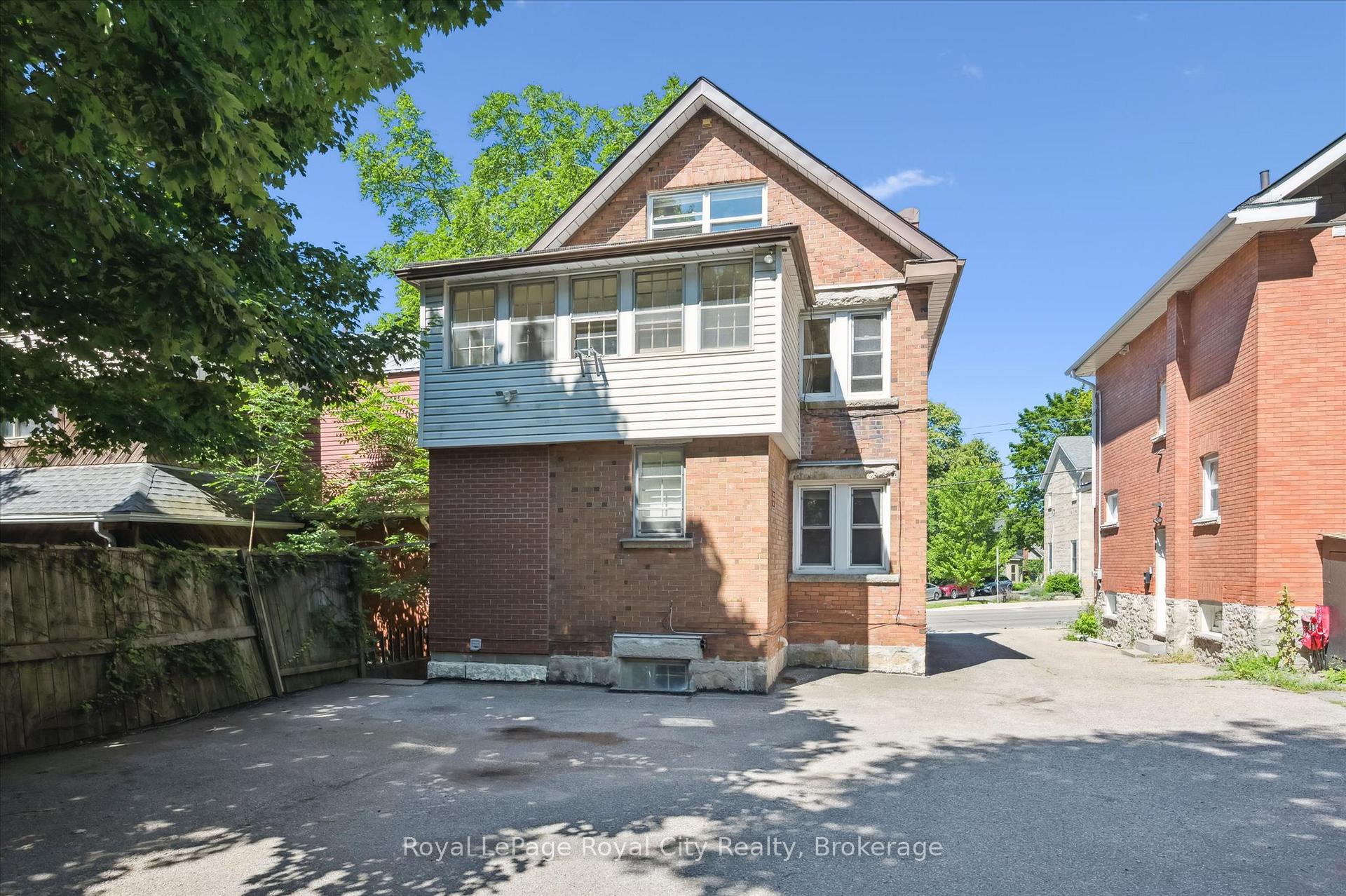 Photo 40 of 33 Eramosa Road, Guelph, St. George's — HOMEH