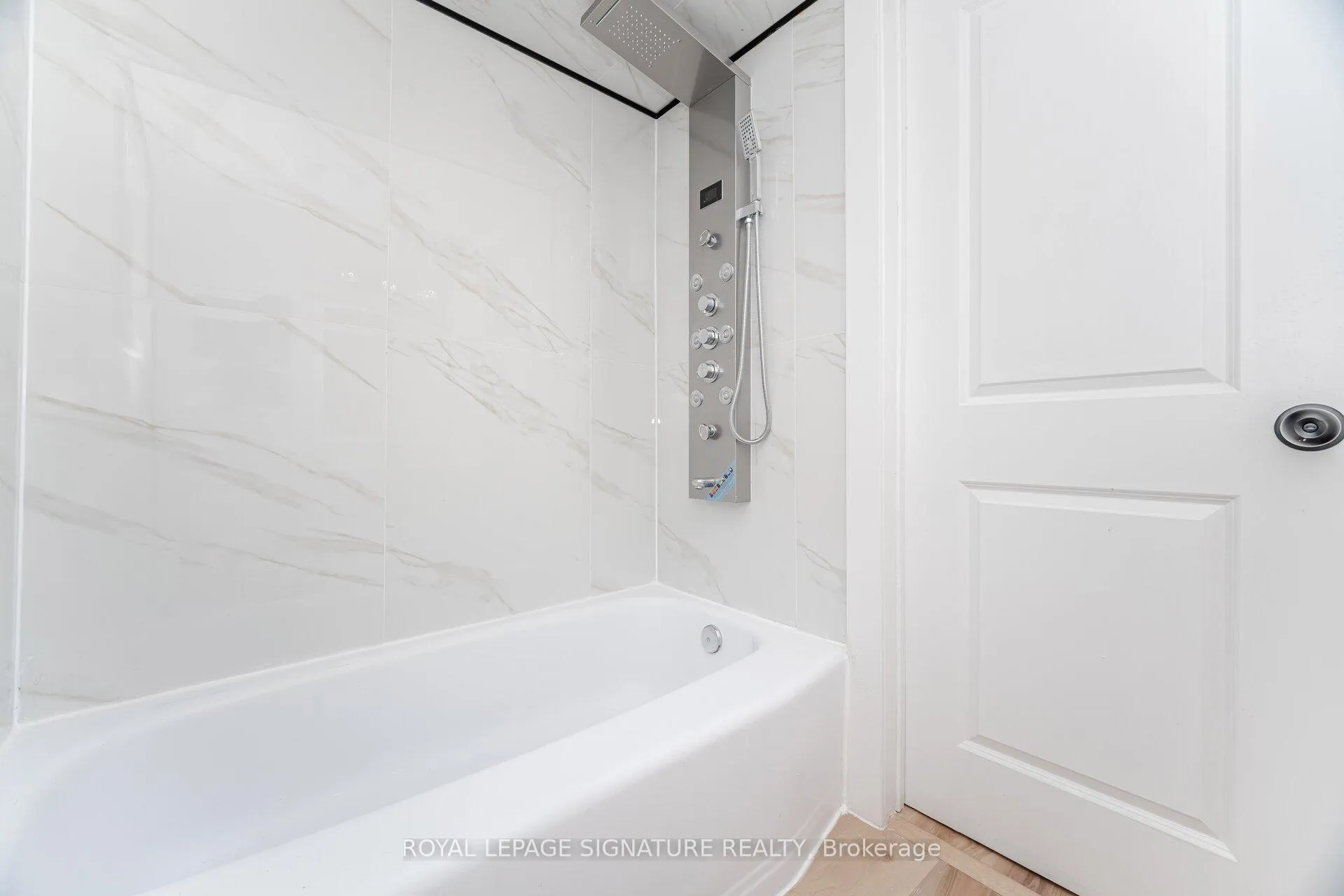 Photo 10 of 26 Graywood Road, Hamilton, Gourley — HOMEH
