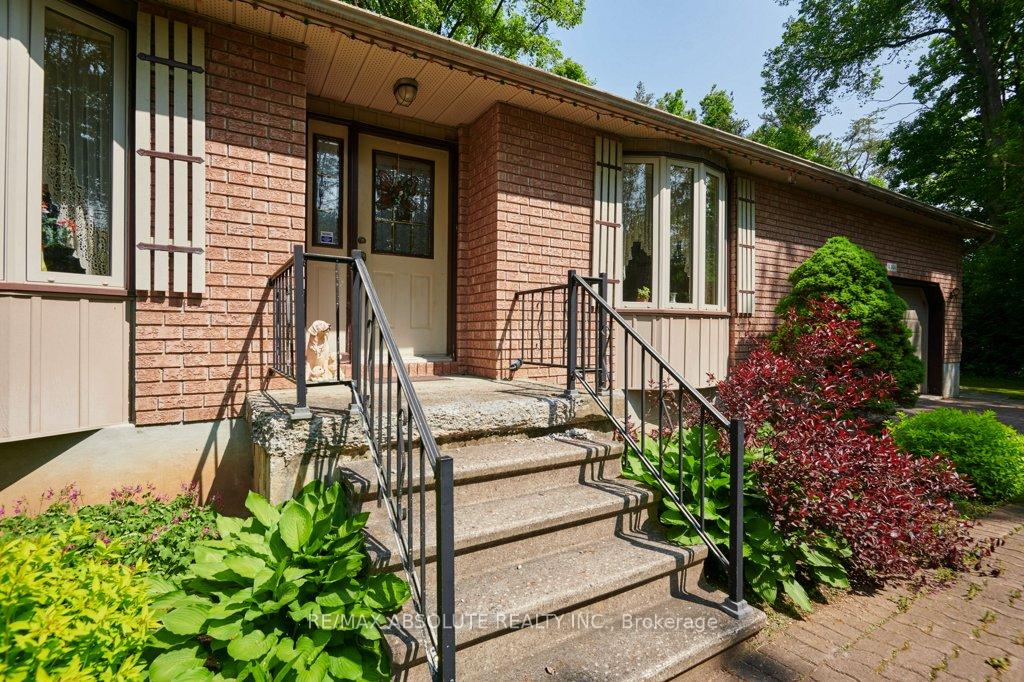 Photo 5 of 8344 Forest Green Crescent, Ottawa, Osgoode Twp North of Reg Rd 6 — HOMEH