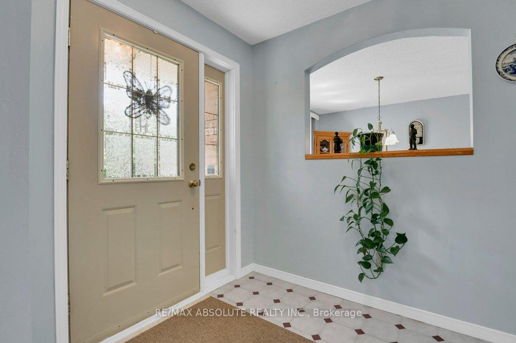 Photo 7 of 8344 Forest Green Crescent, Ottawa, Osgoode Twp North of Reg Rd 6 — HOMEH