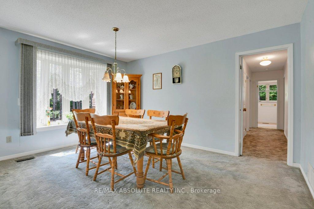 Photo 12 of 8344 Forest Green Crescent, Ottawa, Osgoode Twp North of Reg Rd 6 — HOMEH