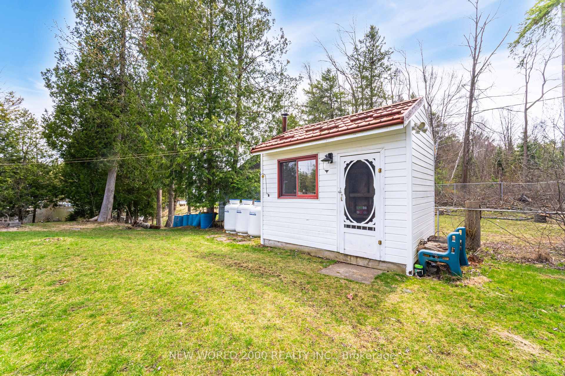 Photo 15 of 4 Chambers Lane, Georgina, Pefferlaw — HOMEH
