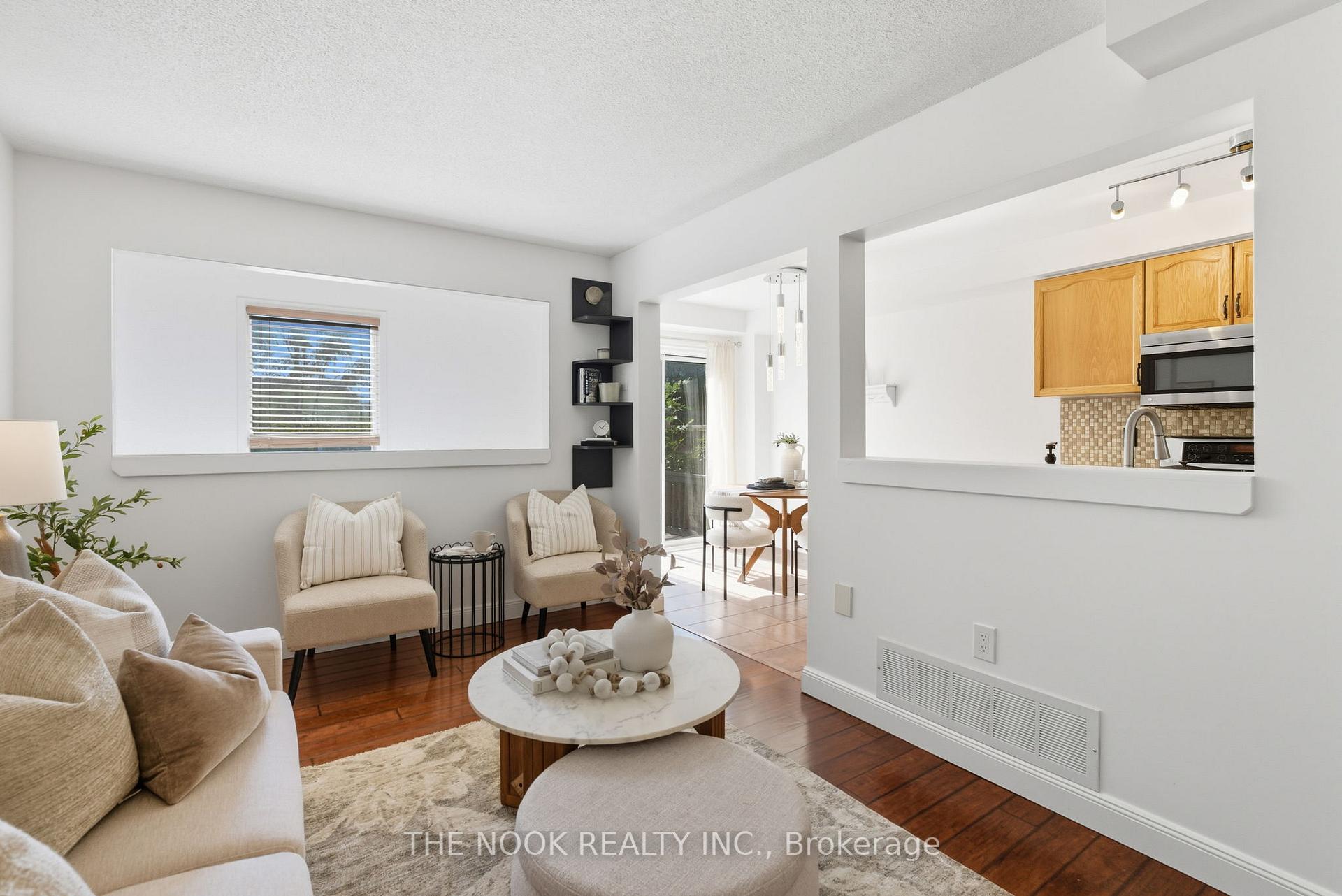 Photo 9 of 16 Somerscales Drive, Clarington, Bowmanville — HOMEH