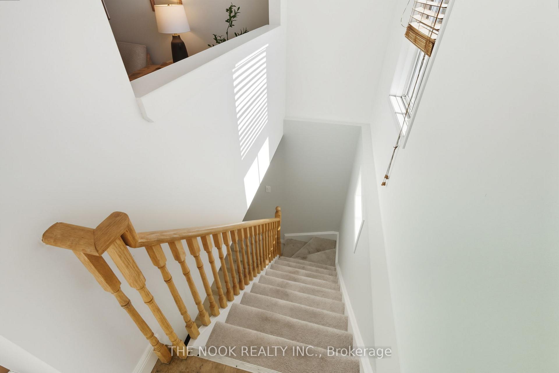 Photo 34 of 16 Somerscales Drive, Clarington, Bowmanville — HOMEH