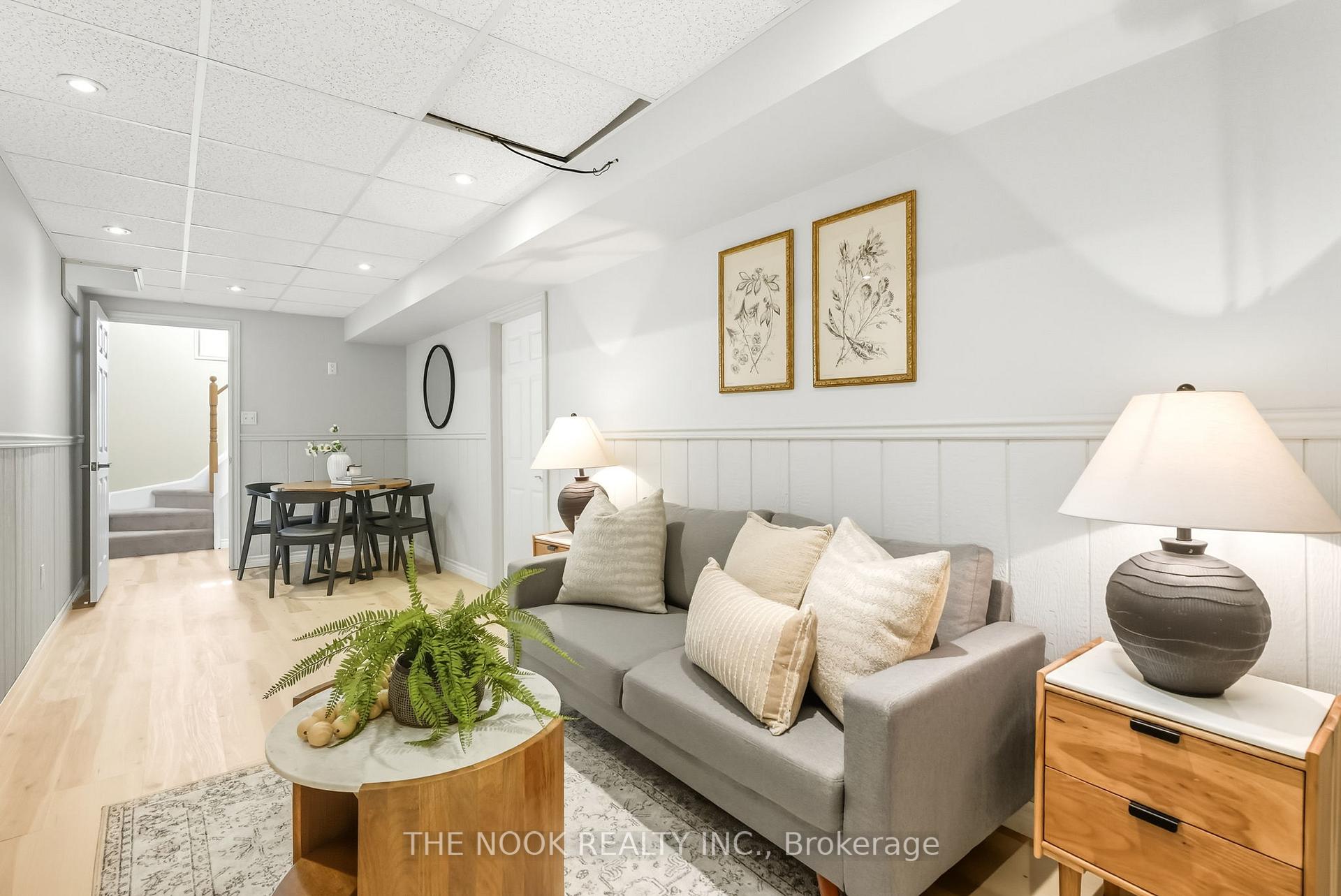 Photo 39 of 16 Somerscales Drive, Clarington, Bowmanville — HOMEH