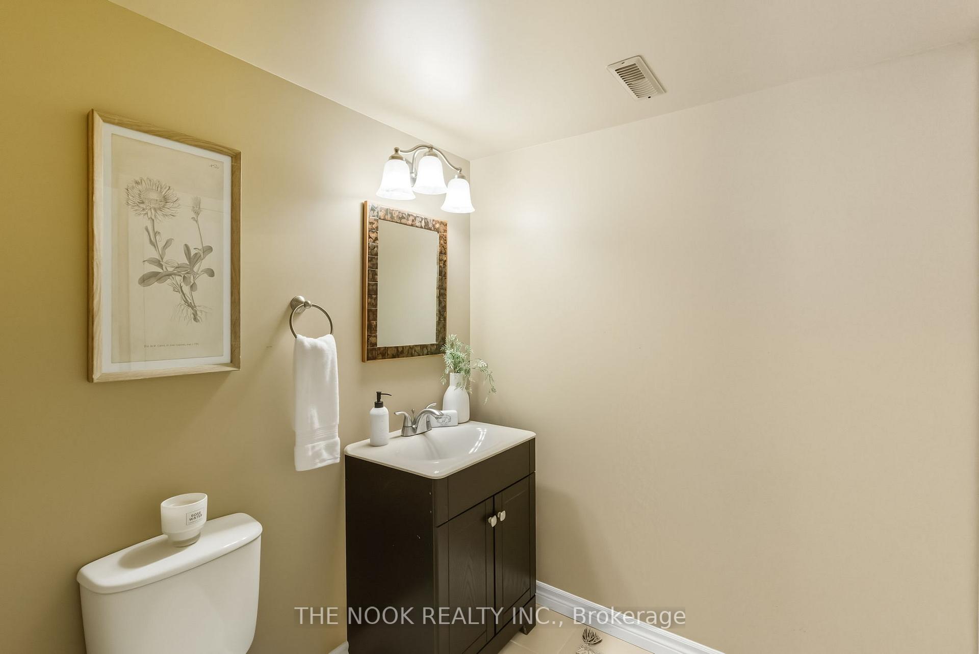 Photo 40 of 16 Somerscales Drive, Clarington, Bowmanville — HOMEH