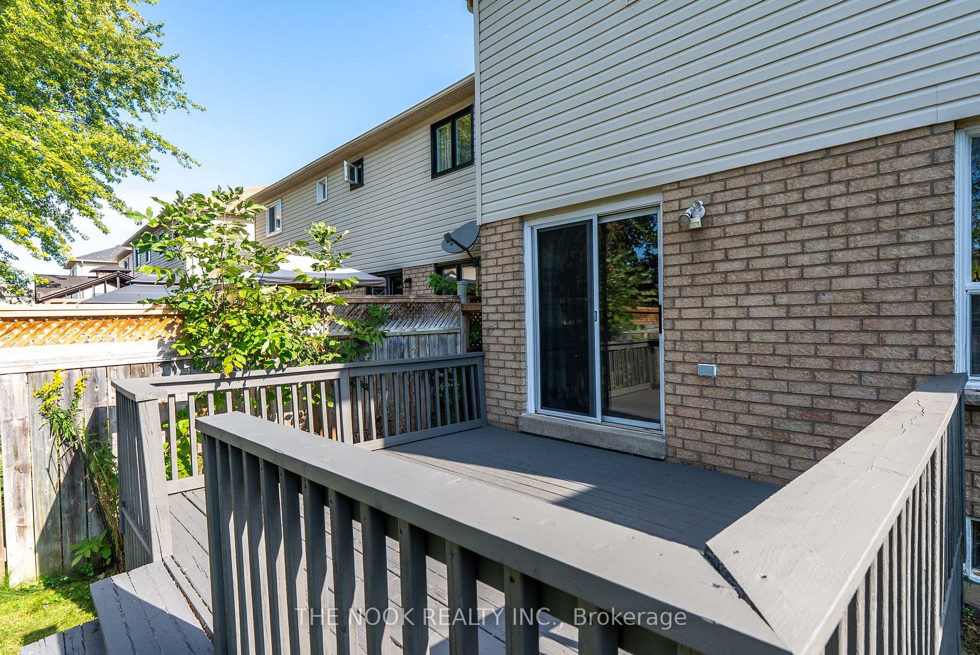 Photo 42 of 16 Somerscales Drive, Clarington, Bowmanville — HOMEH