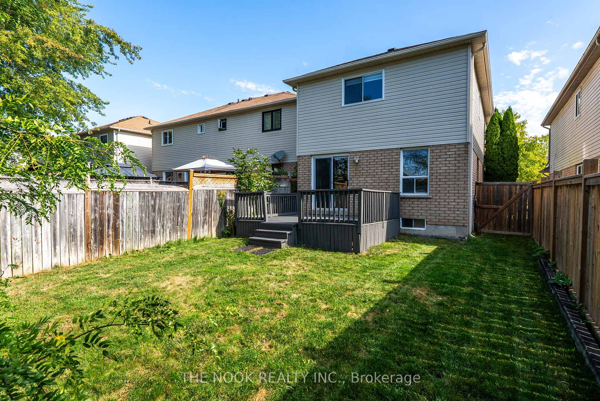 Photo 45 of 16 Somerscales Drive, Clarington, Bowmanville — HOMEH