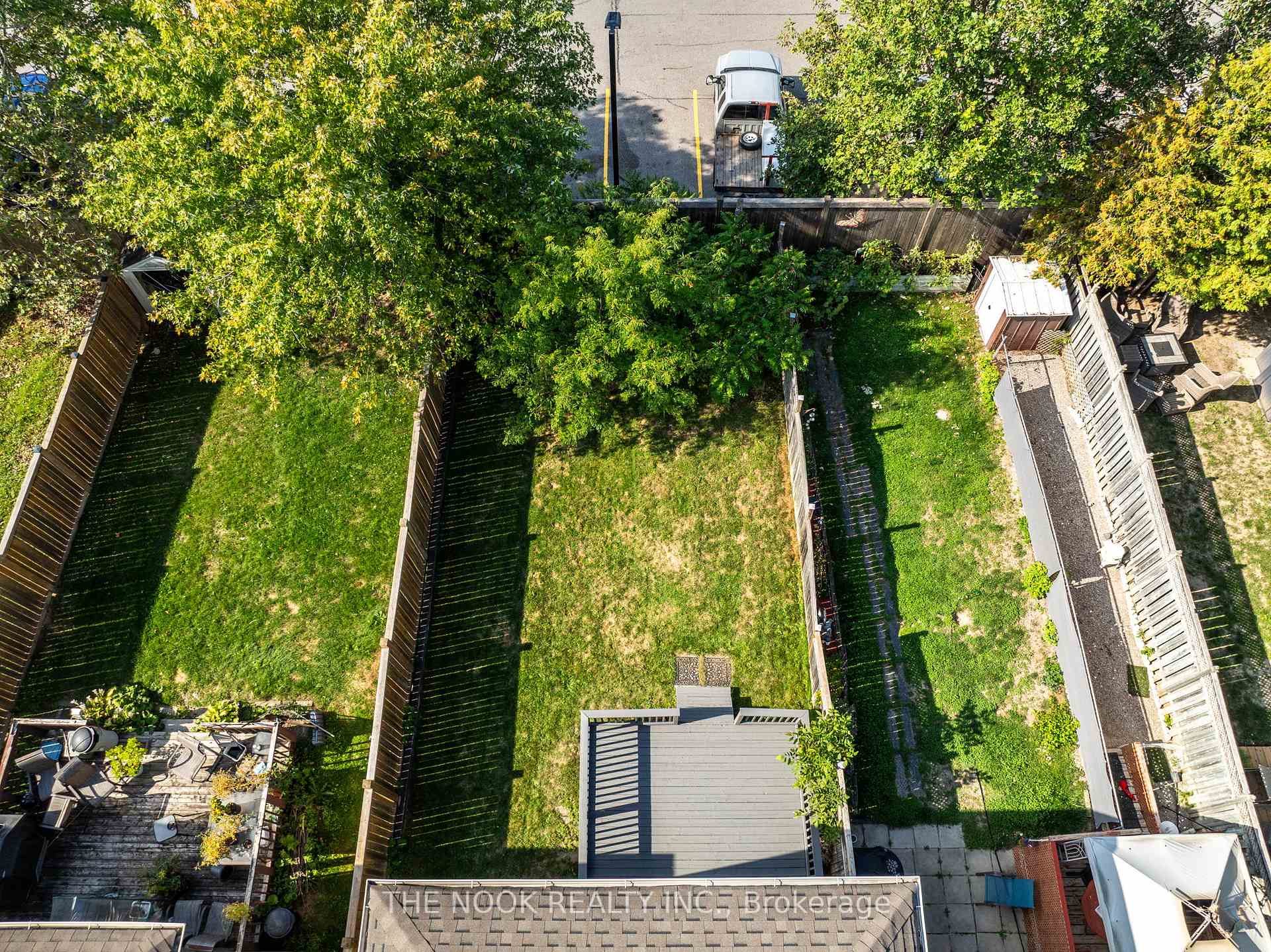 Photo 46 of 16 Somerscales Drive, Clarington, Bowmanville — HOMEH