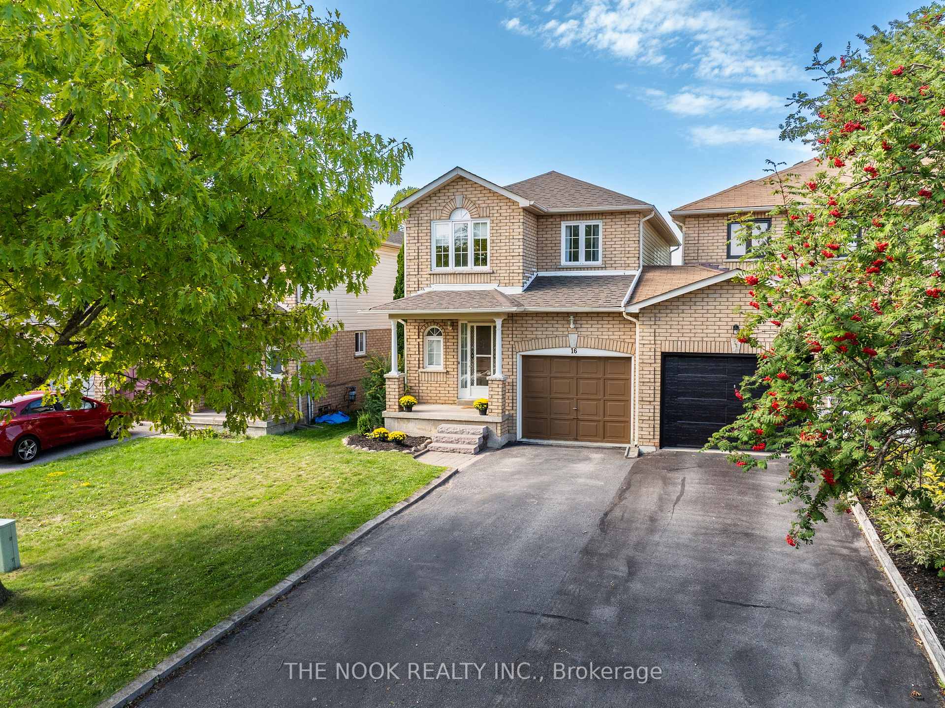 Photo 50 of 16 Somerscales Drive, Clarington, Bowmanville — HOMEH