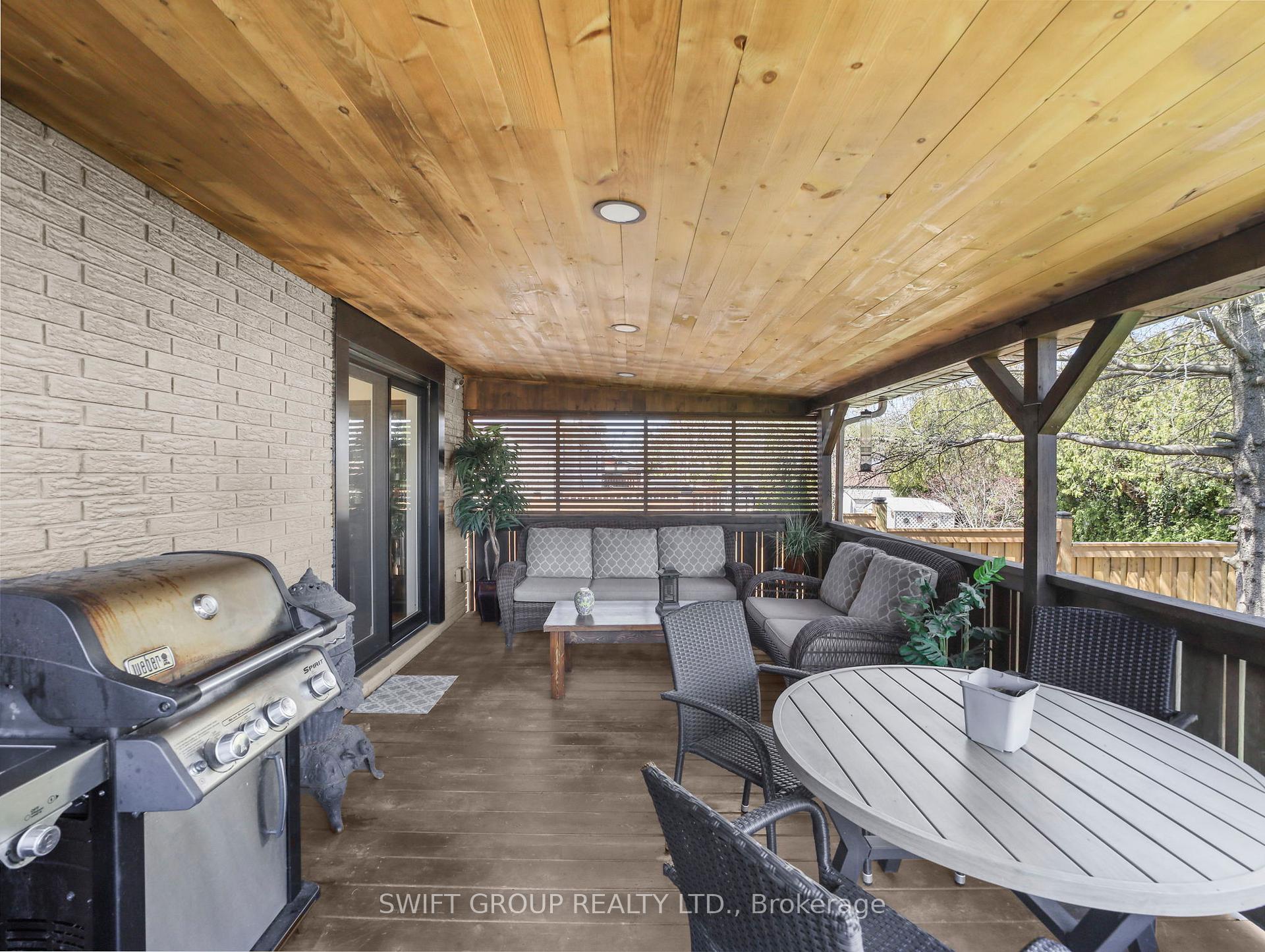 Photo 12 of 39 Viking Drive, Grimsby, Grimsby Beach — HOMEH