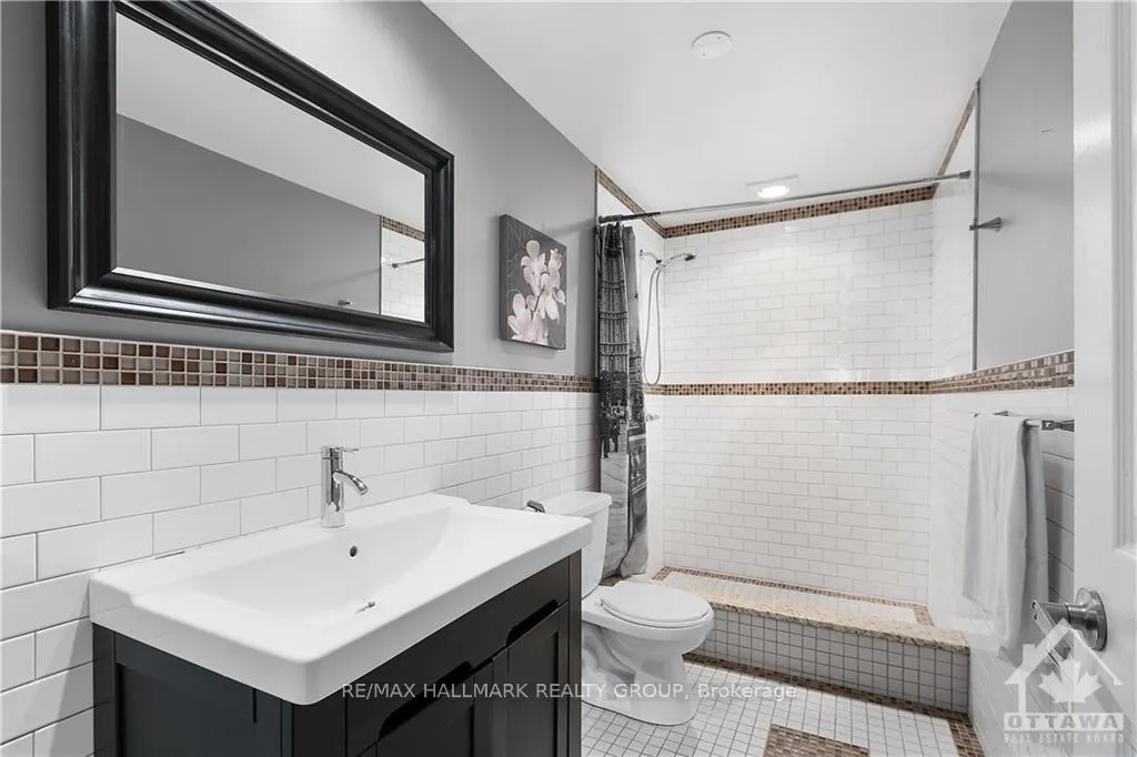 Photo 13 of 4464 Shoreline Drive, Ottawa, Riverside South/Gloucester Glen — HOMEH