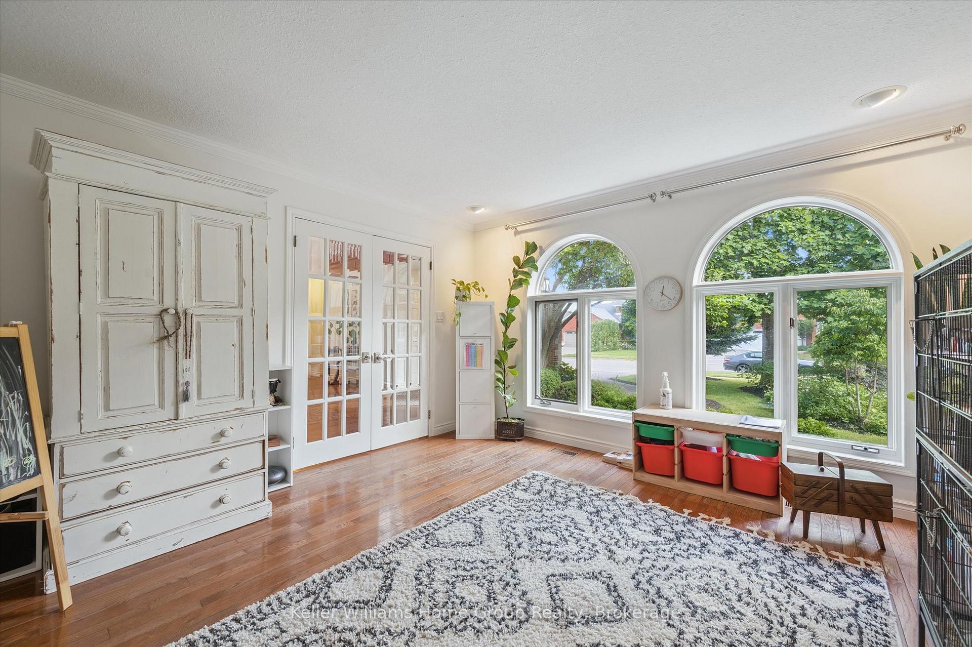 Photo 17 of 12 Harts Lane E, Guelph, Kortright East — HOMEH