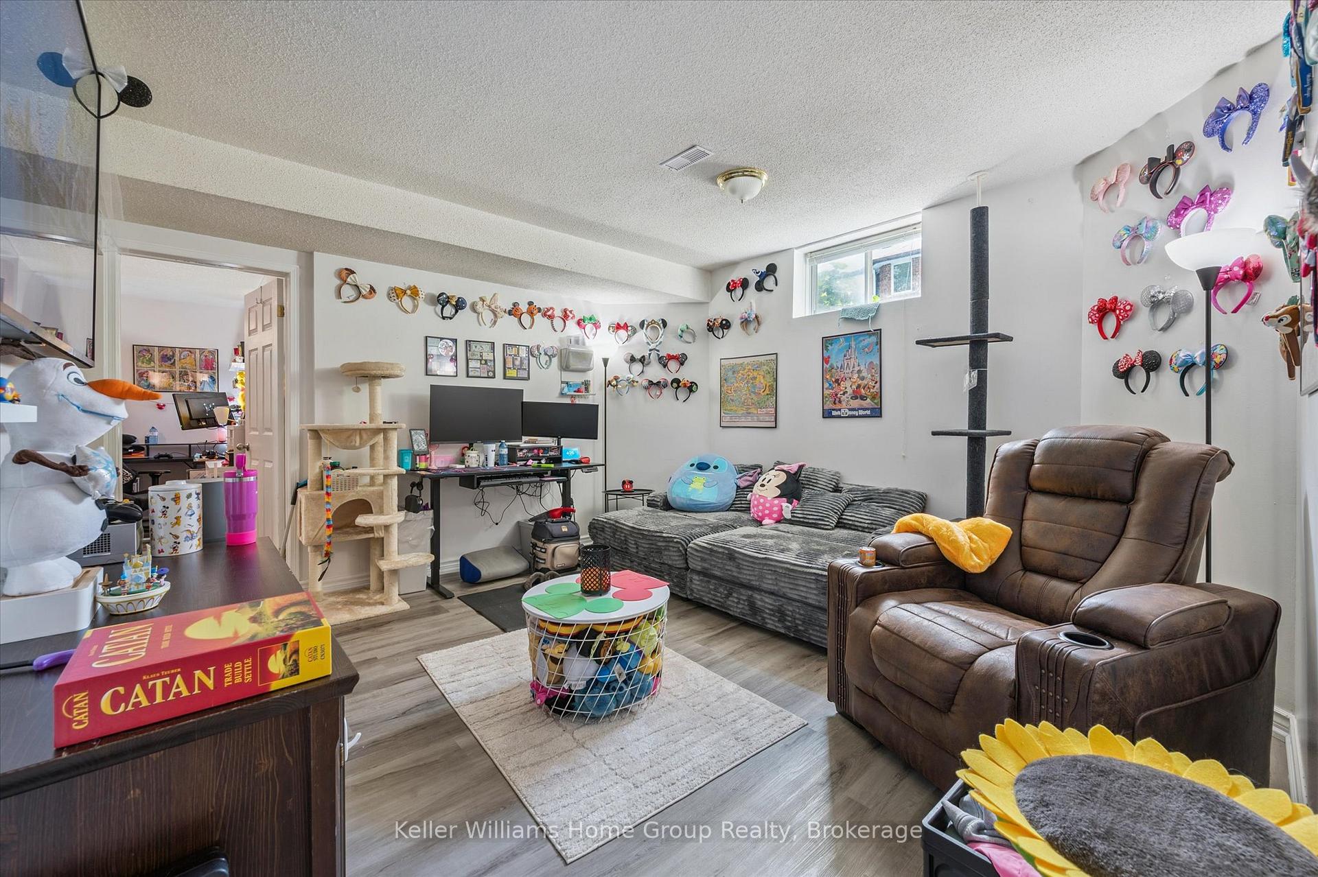 Photo 34 of 12 Harts Lane E, Guelph, Kortright East — HOMEH