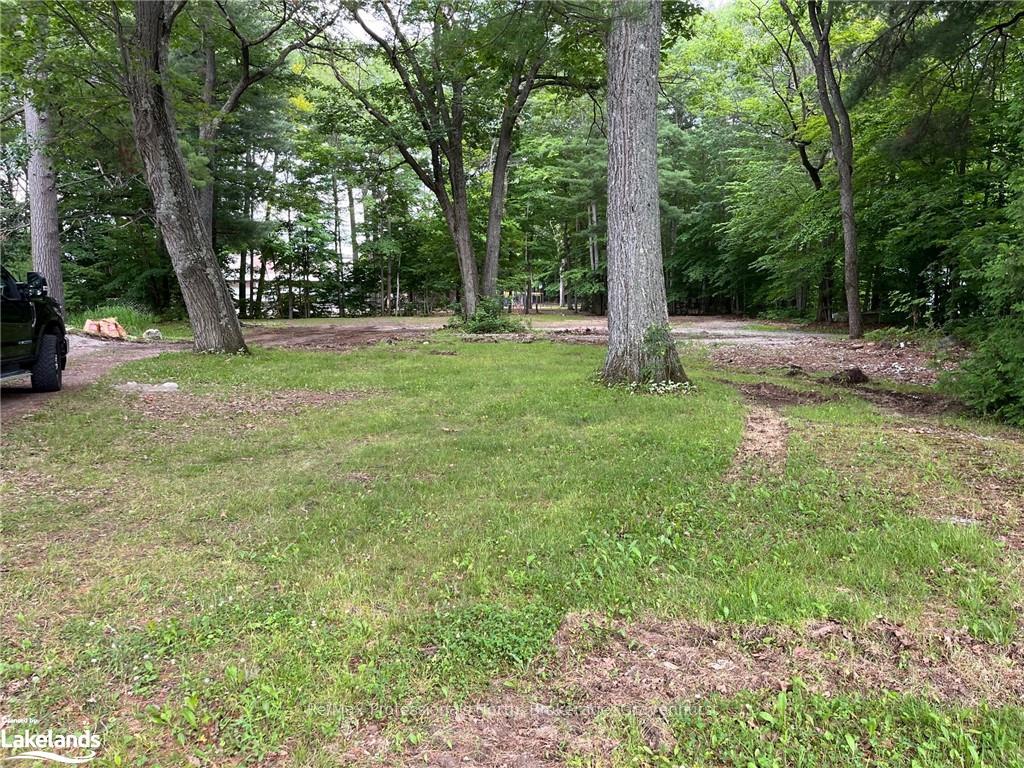 Photo 7 of 137 Oakwood Drive, Gravenhurst, Muskoka (S) — HOMEH