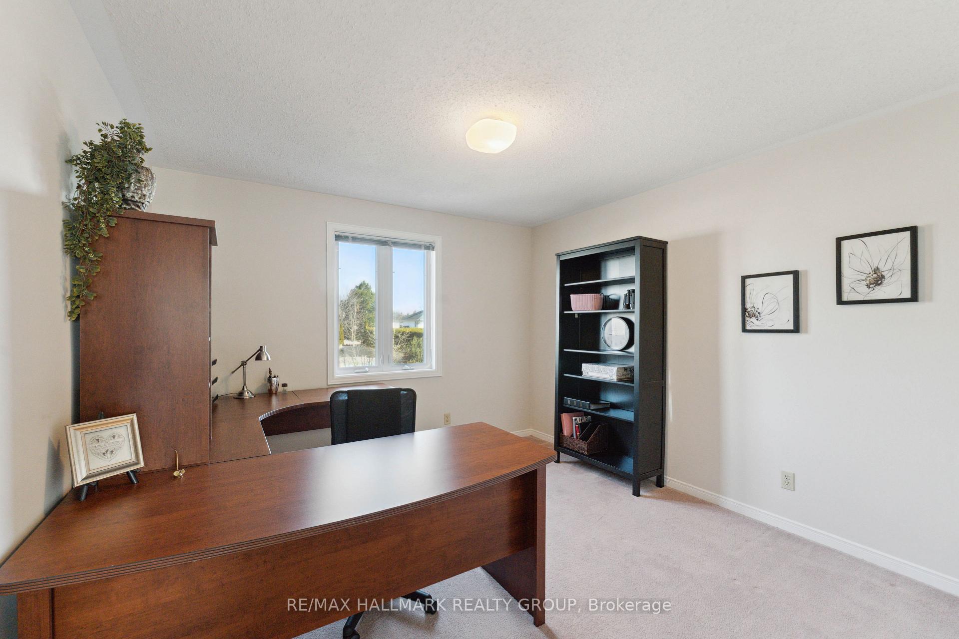 Photo 22 of 79 Halley Street, Ottawa, Barrhaven - Heritage Park — HOMEH