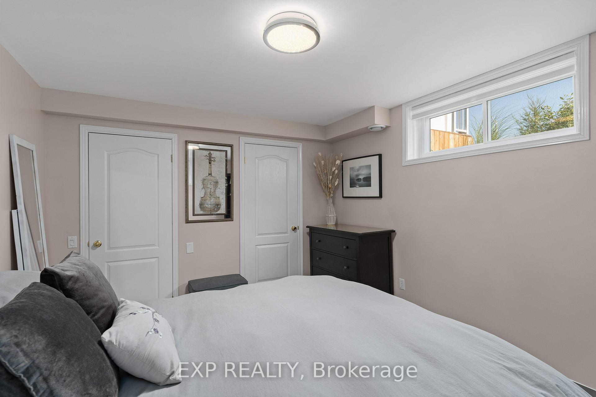 Photo 34 of 106 Hickory Grove, Belleville, Belleville Ward — HOMEH