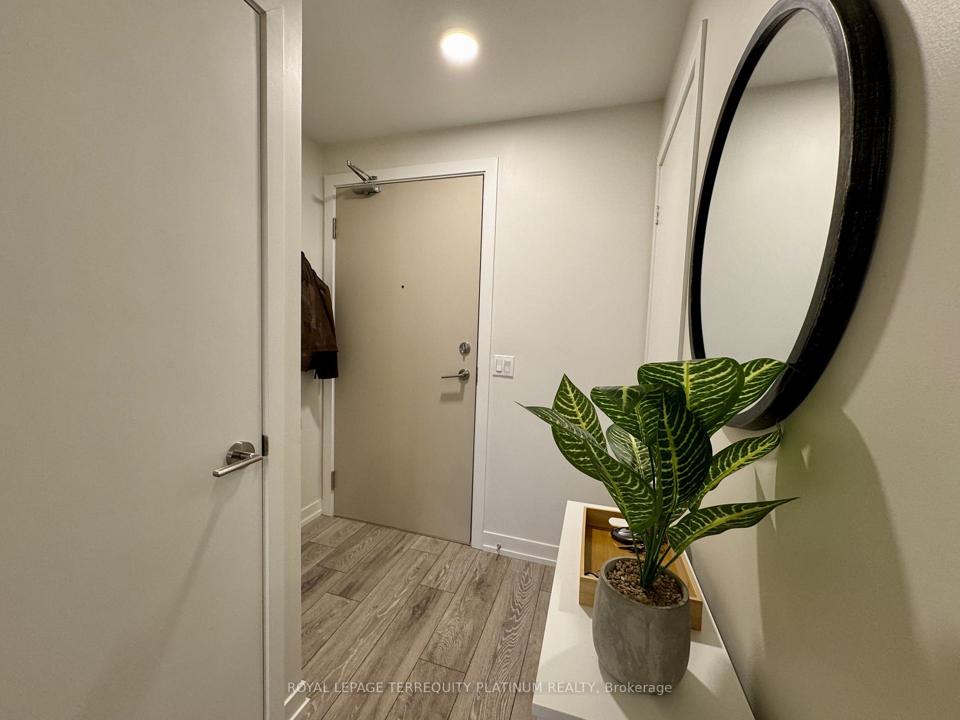 Photo 2 of Unit 605, 2020 Bathurst Street, Toronto, Humewood-Cedarvale — HOMEH