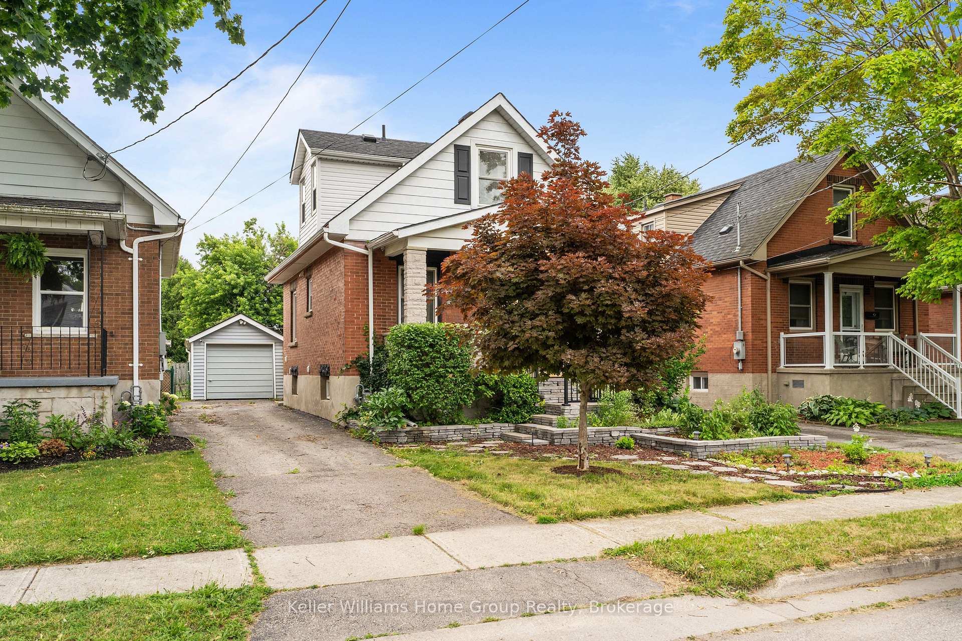 Photo 2 of 16 Walter Street, Guelph, St. Patrick's Ward — HOMEH
