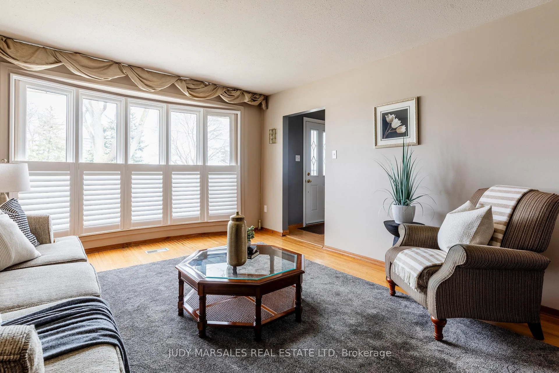Photo 6 of 2 Melody Court, Hamilton, Thorner — HOMEH