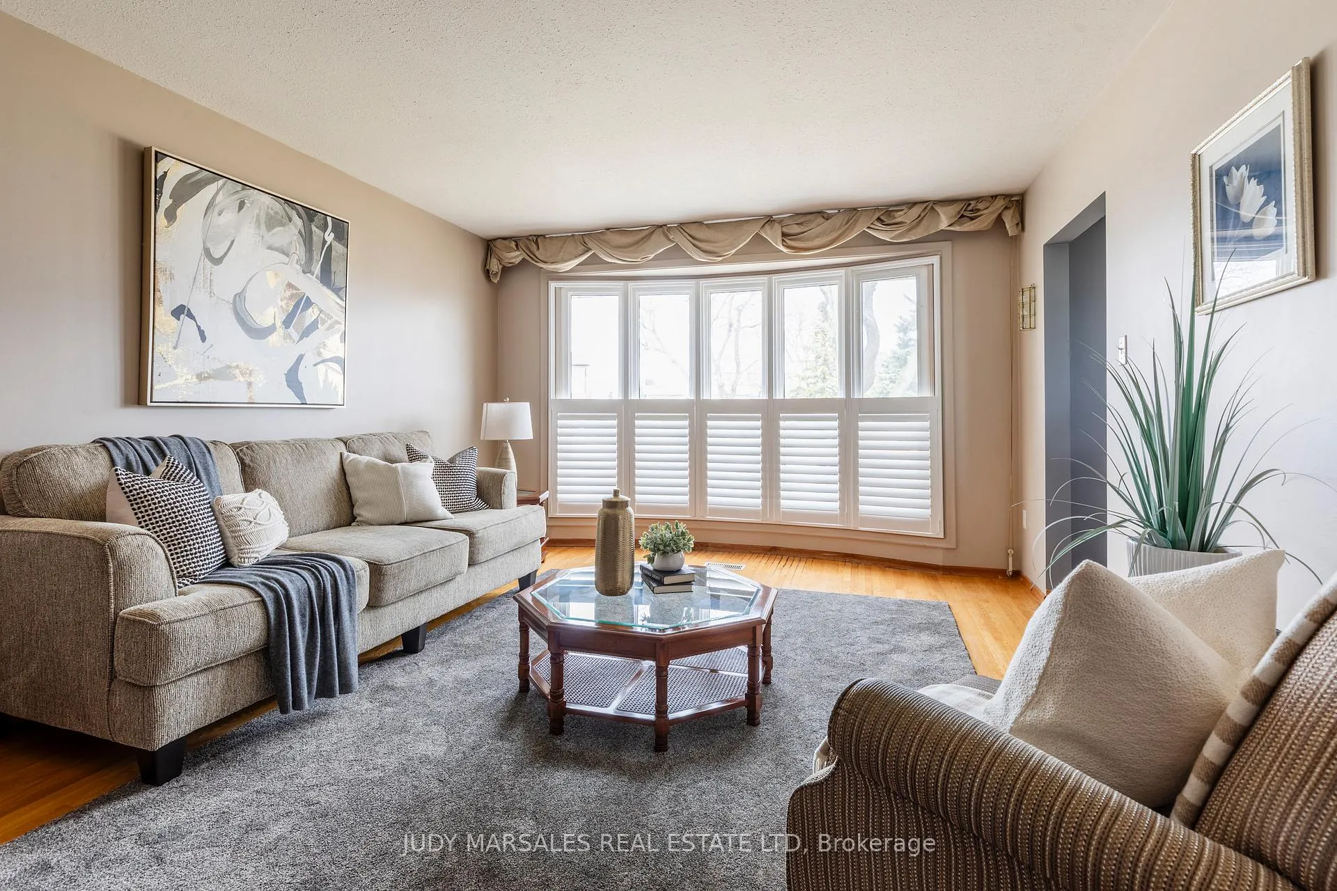 Photo 8 of 2 Melody Court, Hamilton, Thorner — HOMEH