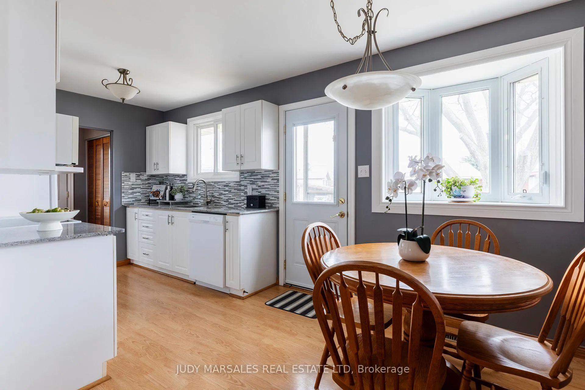 Photo 11 of 2 Melody Court, Hamilton, Thorner — HOMEH