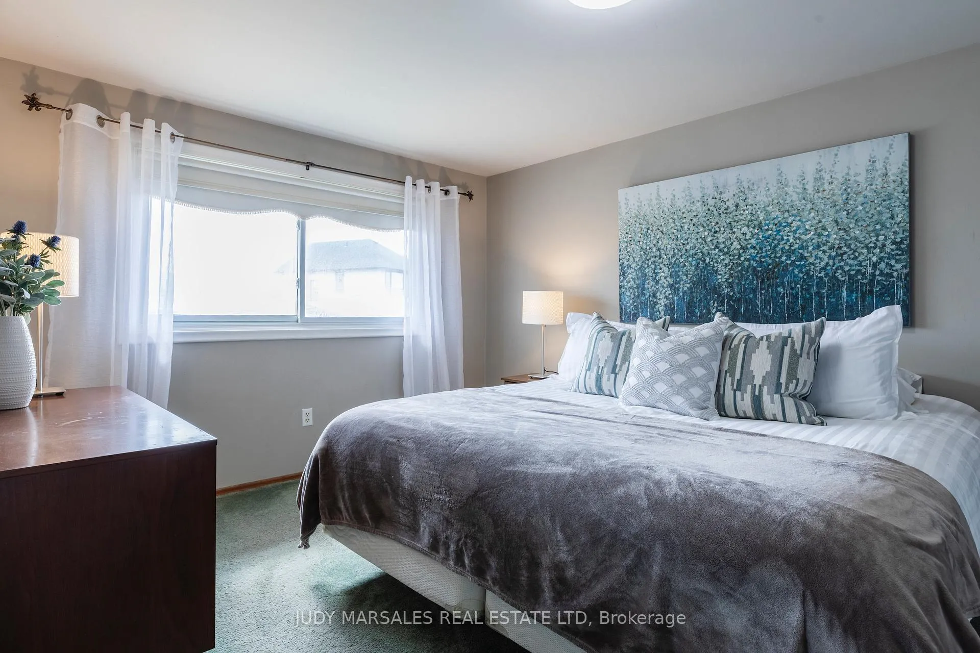 Photo 18 of 2 Melody Court, Hamilton, Thorner — HOMEH