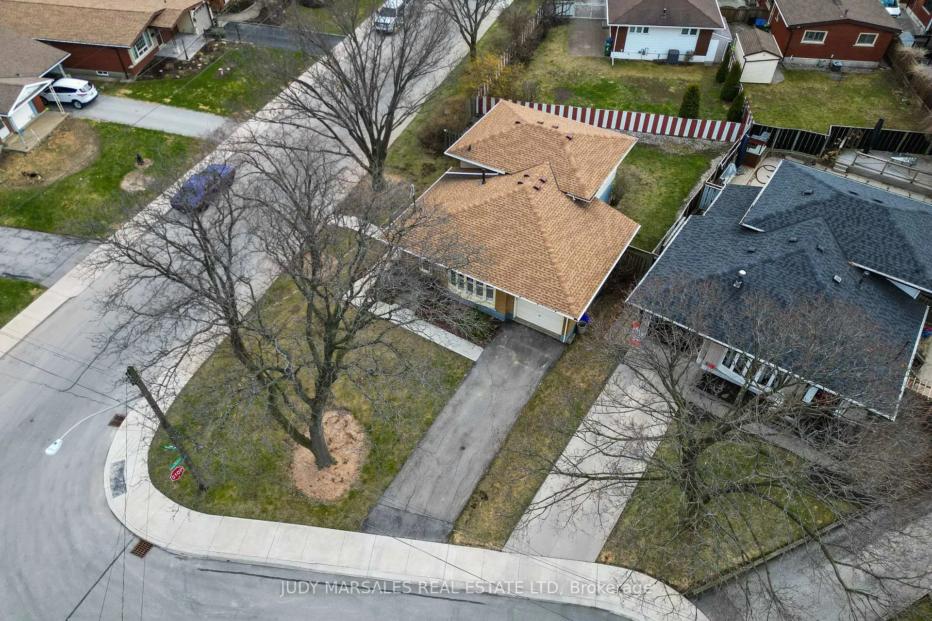 Photo 45 of 2 Melody Court, Hamilton, Thorner — HOMEH