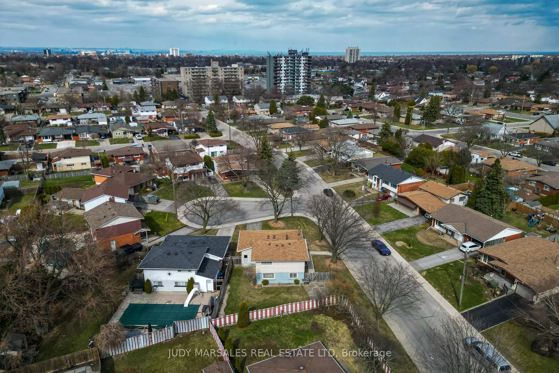 Photo 48 of 2 Melody Court, Hamilton, Thorner — HOMEH