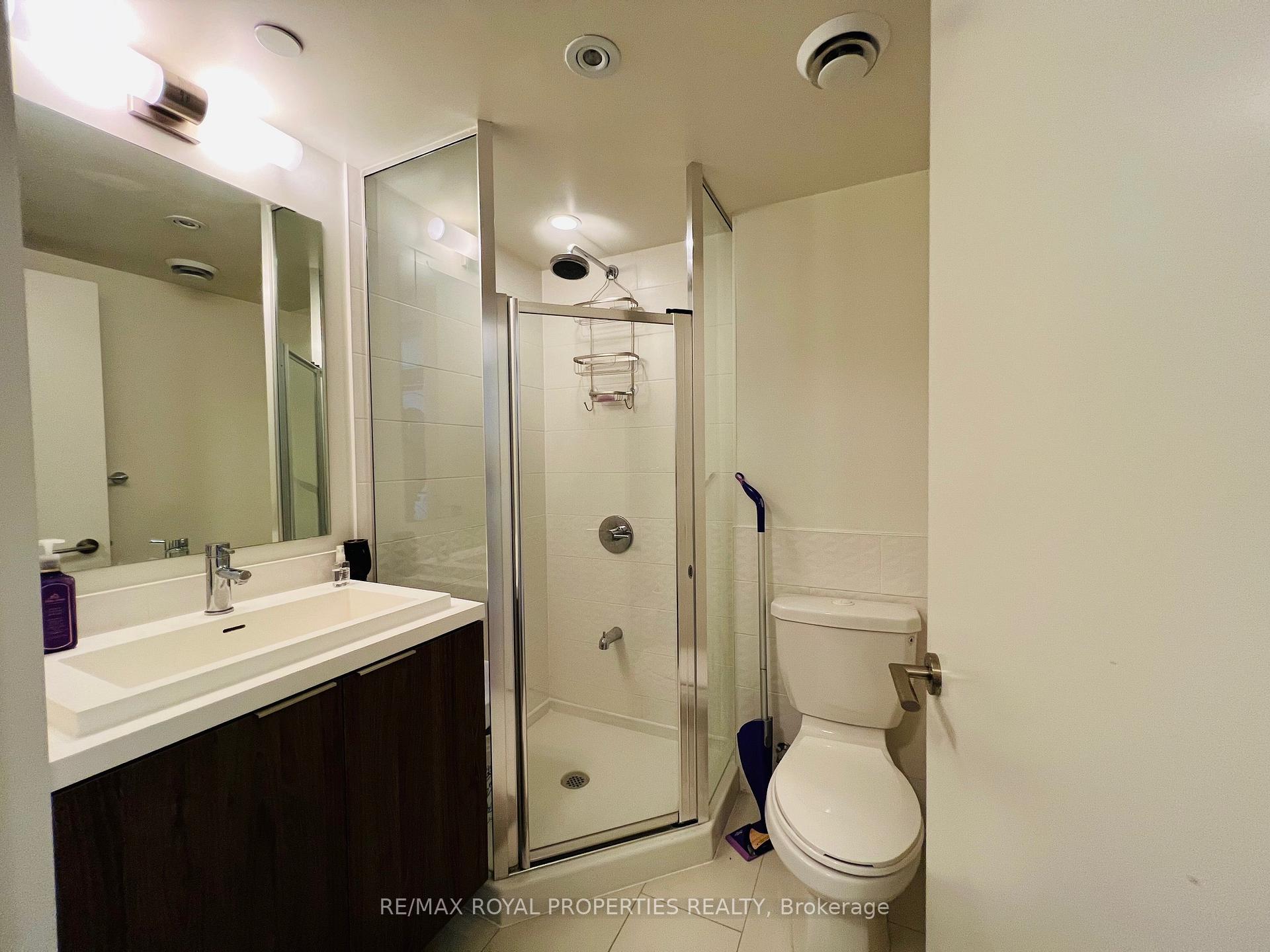Photo 3 of Unit 1102, 2 Sonic Way, Toronto, Flemingdon Park — HOMEH