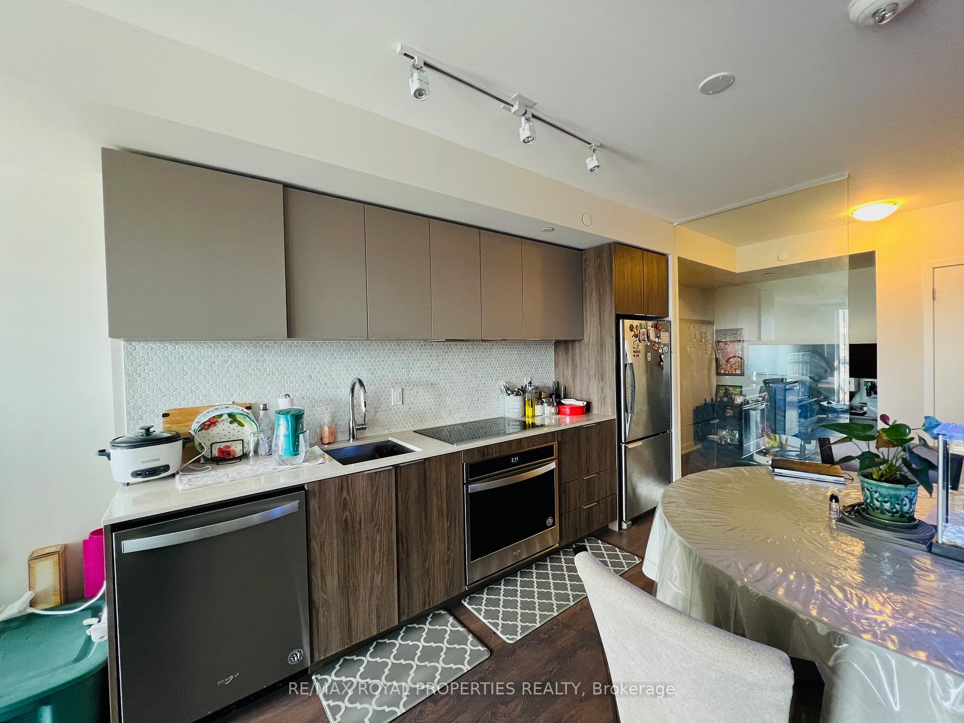 Photo 10 of Unit 1102, 2 Sonic Way, Toronto, Flemingdon Park — HOMEH