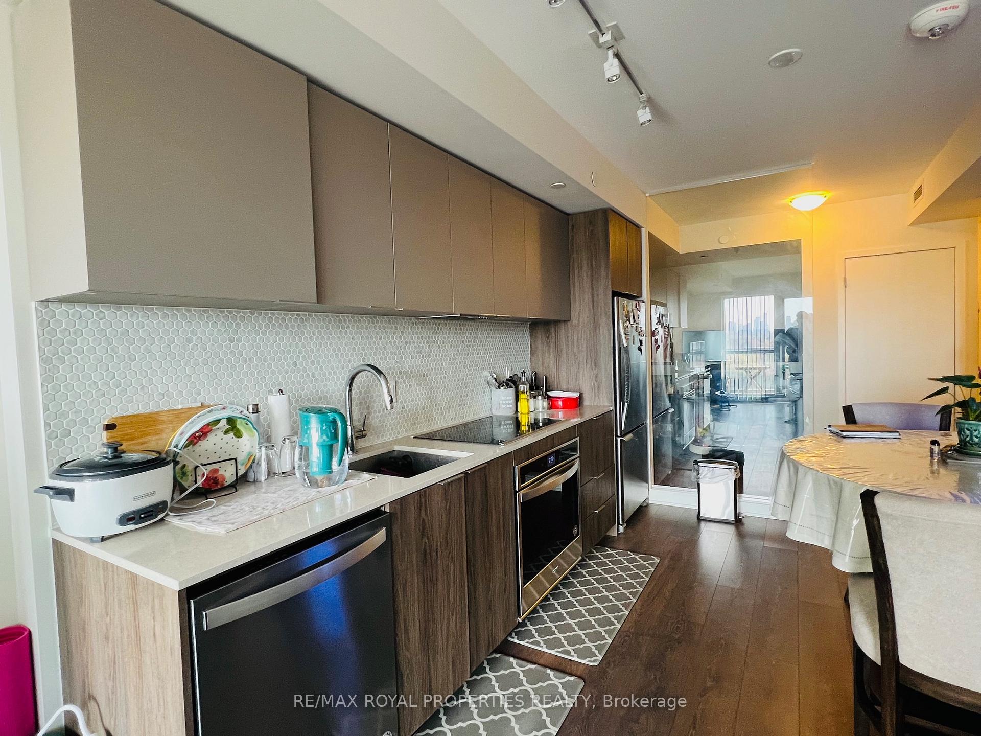 Photo 9 of Unit 1102, 2 Sonic Way, Toronto, Flemingdon Park — HOMEH