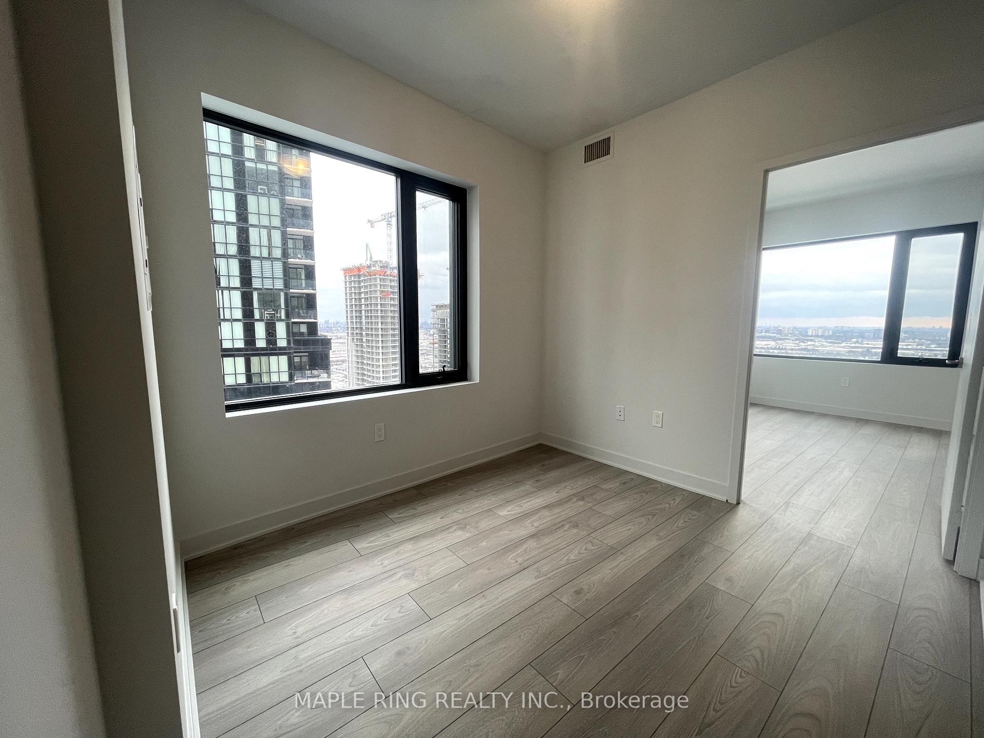 Photo 7 of Unit 2706, 2920 Highway 7 Road, Vaughan, Concord — HOMEH