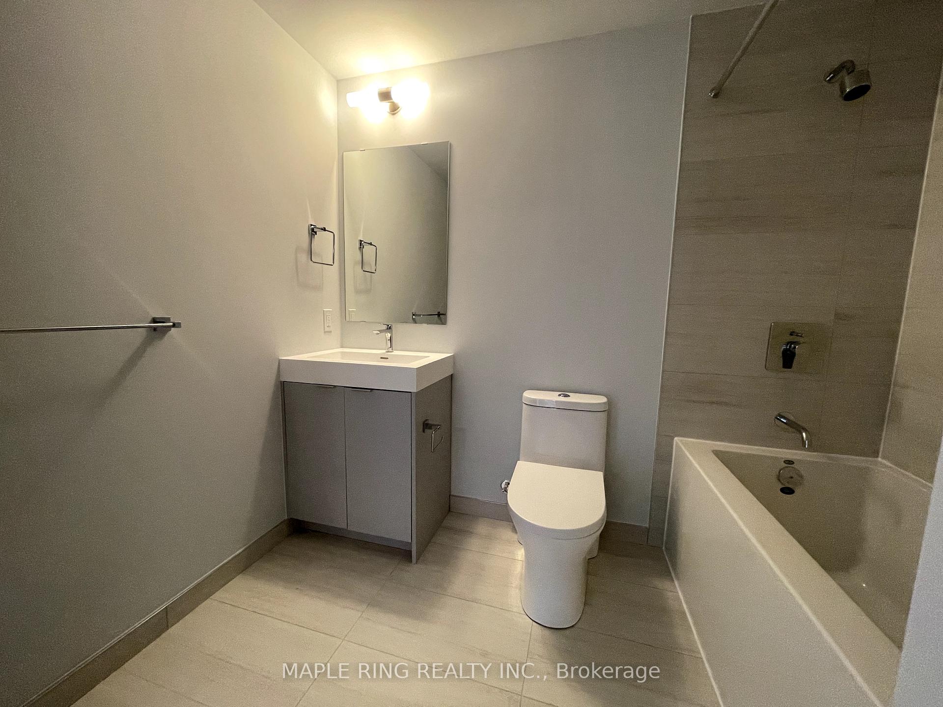 Photo 4 of Unit 2706, 2920 Highway 7 Road, Vaughan, Concord — HOMEH