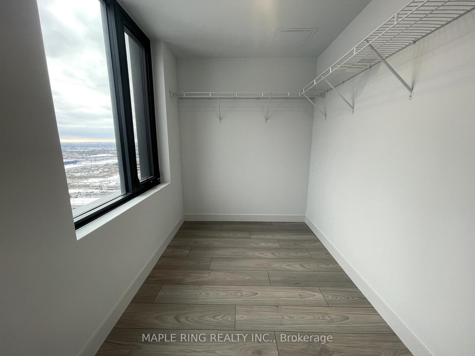 Photo 3 of Unit 2706, 2920 Highway 7 Road, Vaughan, Concord — HOMEH