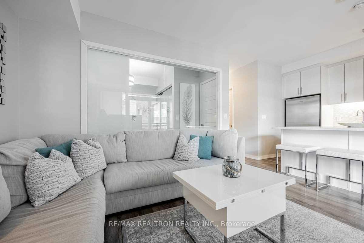Photo 9 of Unit B203, 271 Sea Ray Avenue, Innisfil, Rural Innisfil — HOMEH
