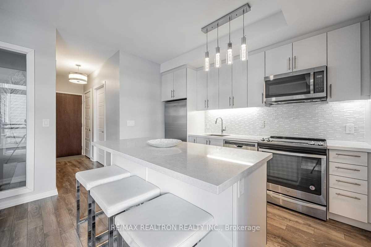 Photo 10 of Unit B203, 271 Sea Ray Avenue, Innisfil, Rural Innisfil — HOMEH