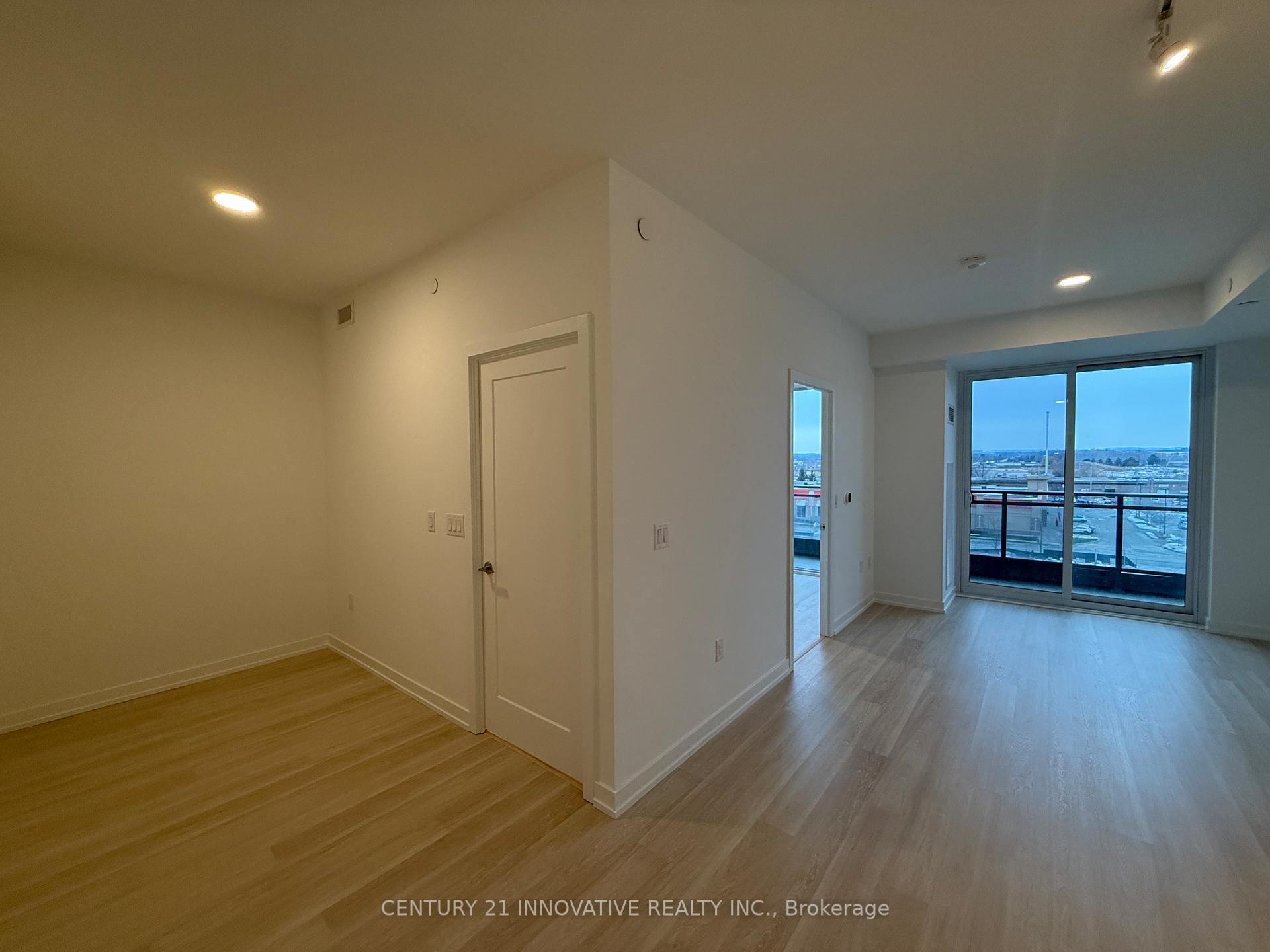 Photo 3 of Unit b-615, 9751 Markham Road, Markham, Greensborough — HOMEH