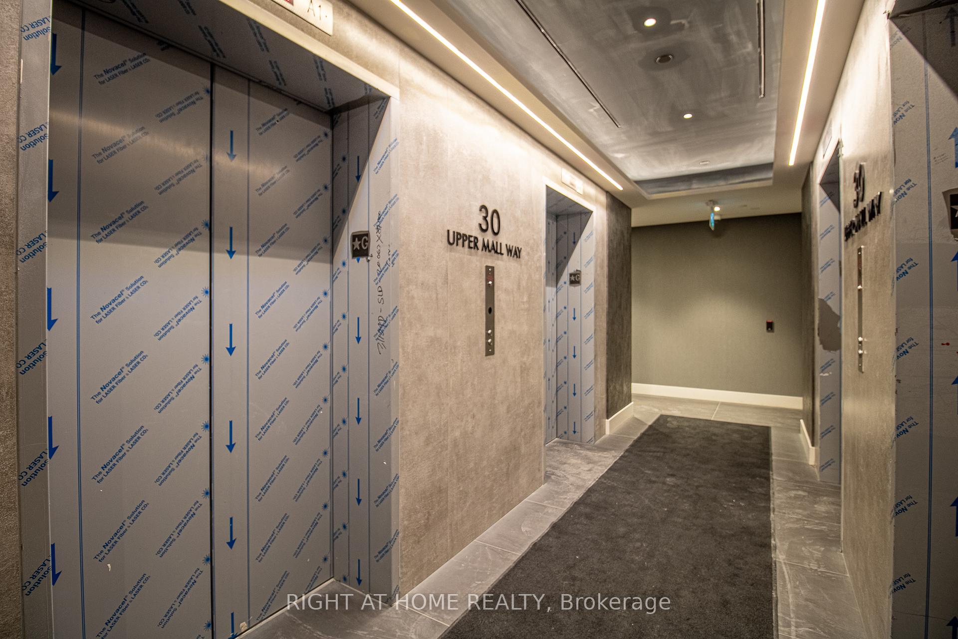 Photo 4 of Unit 3507, 30 upper mall Way, Vaughan, Brownridge — HOMEH