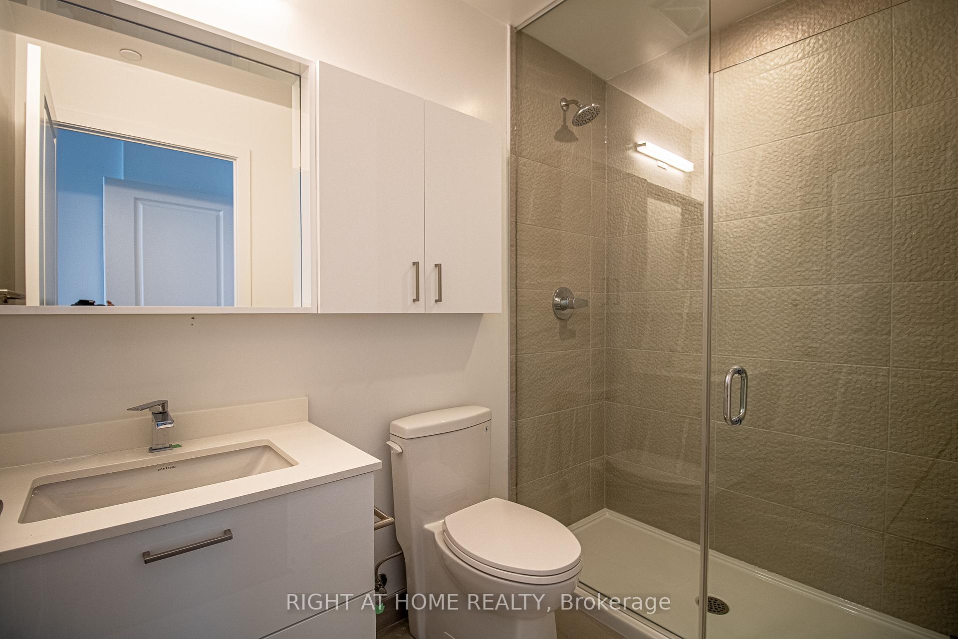 Photo 15 of Unit 3507, 30 upper mall Way, Vaughan, Brownridge — HOMEH