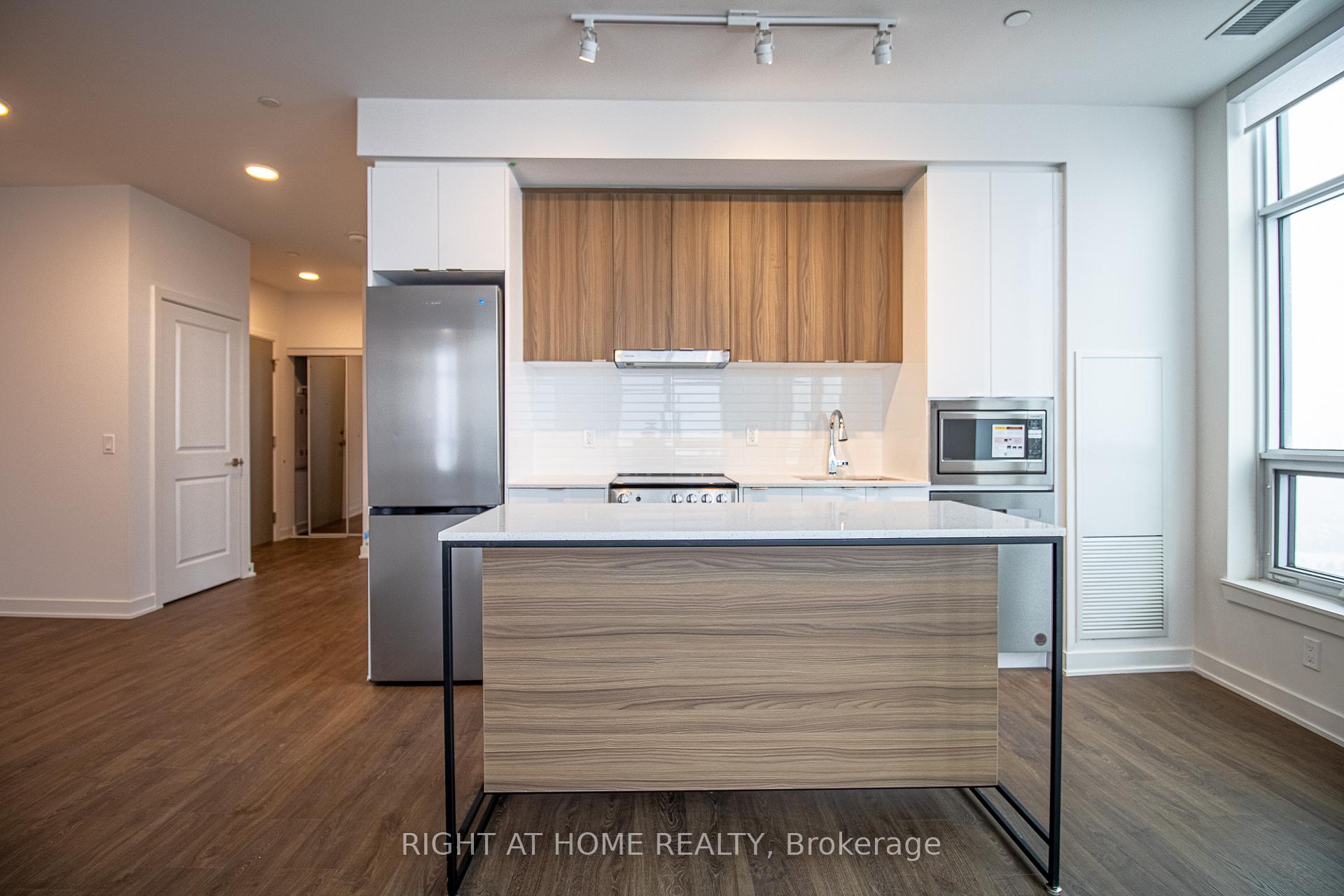 Photo 19 of Unit 3507, 30 upper mall Way, Vaughan, Brownridge — HOMEH