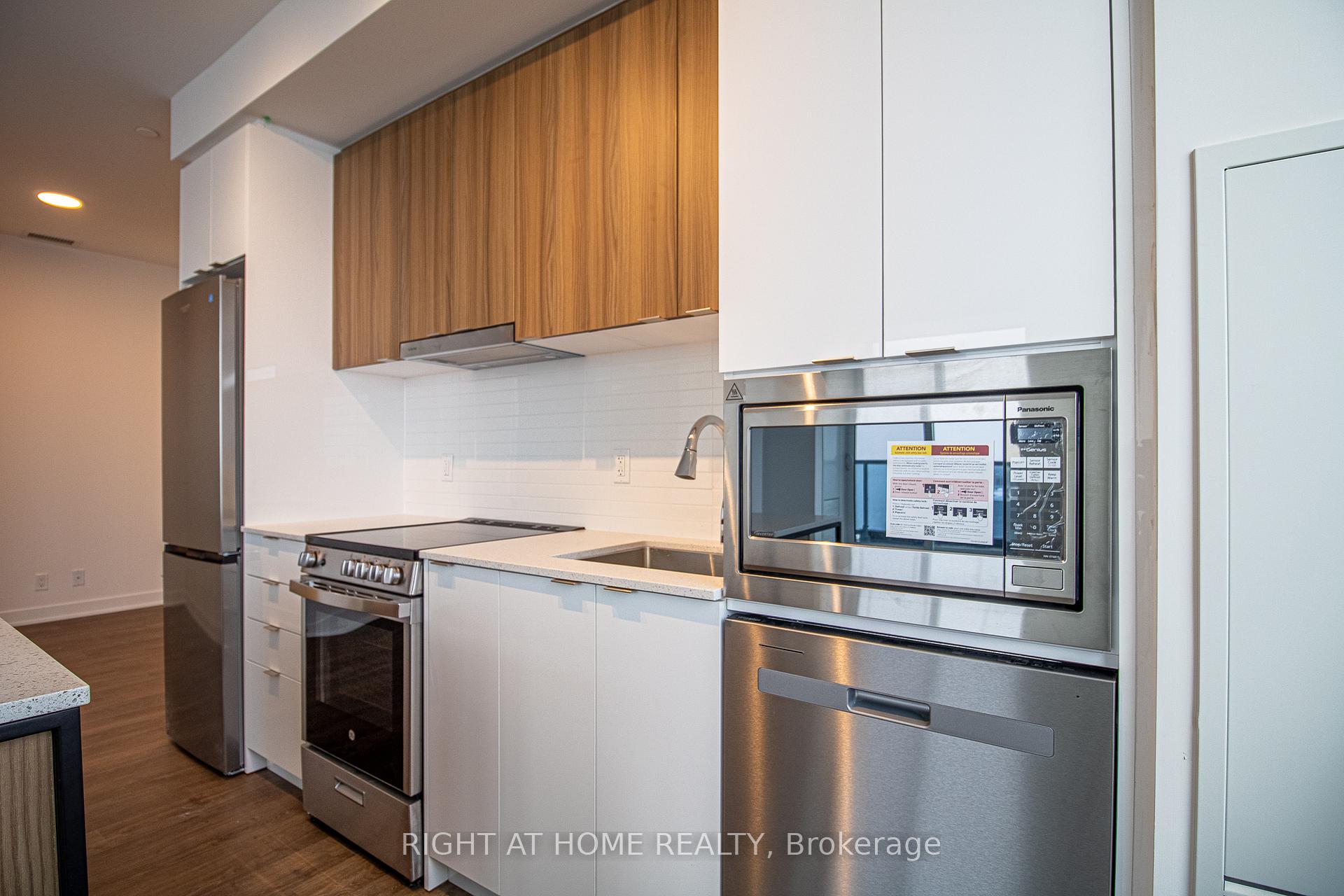 Photo 23 of Unit 3507, 30 upper mall Way, Vaughan, Brownridge — HOMEH